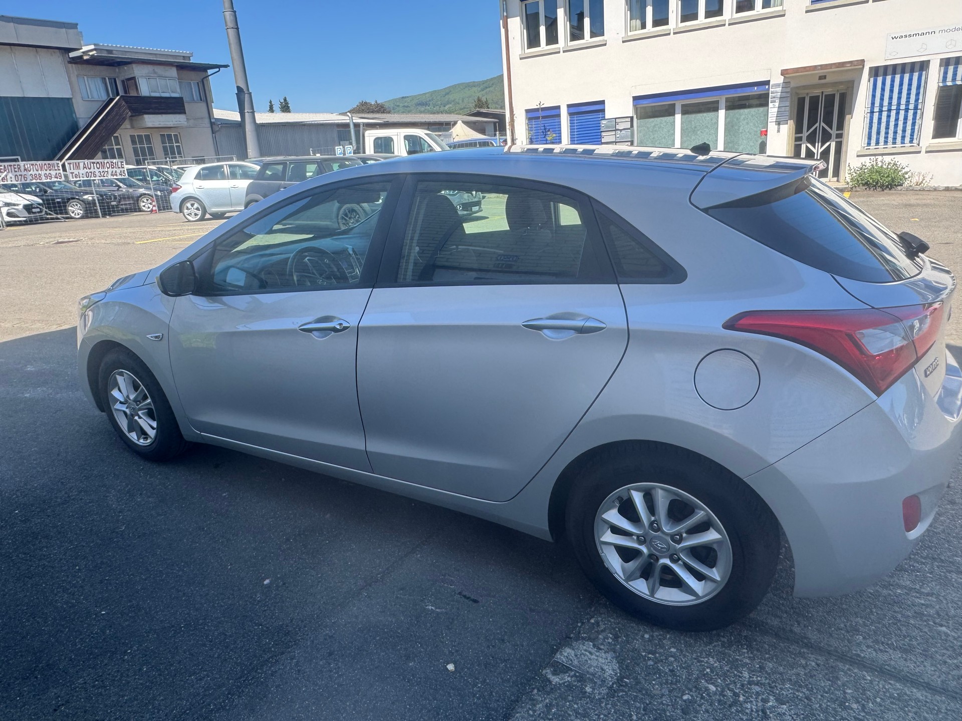 HYUNDAI i30 1.6 CRDi Plena-image-7
