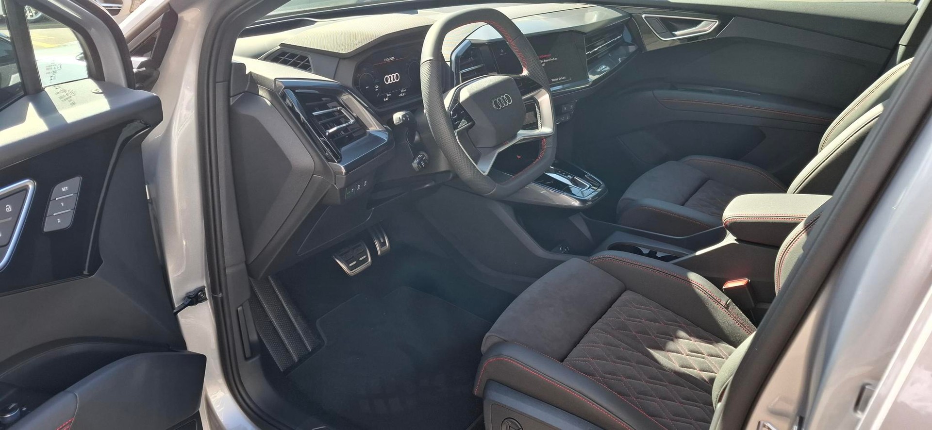 AUDI Q4 Sportback e-tron 45 Edition Swiss Ski quattro-image-7