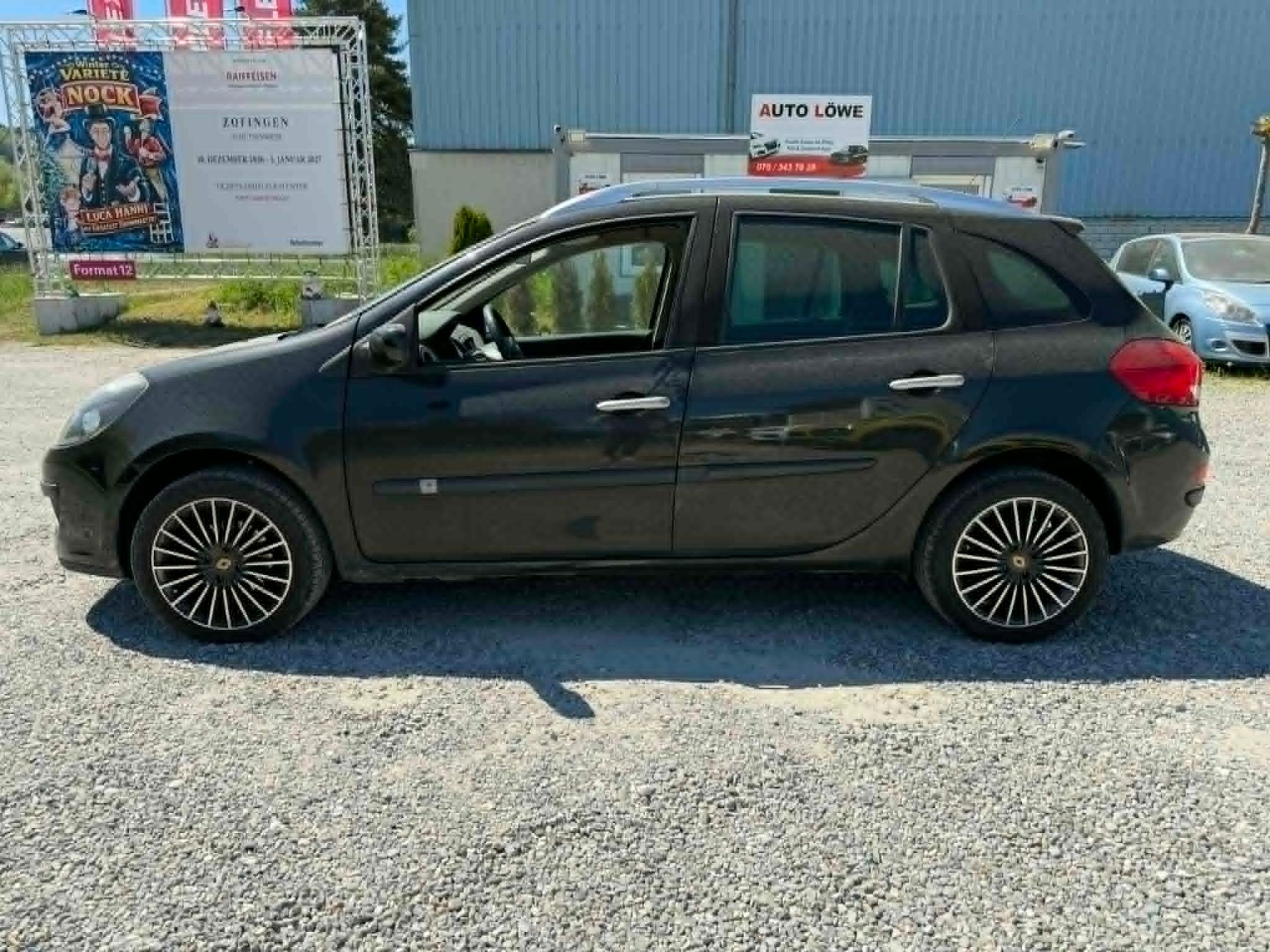 RENAULT Clio Grandtour 1.2 16V Turbo Dynamique-image-3