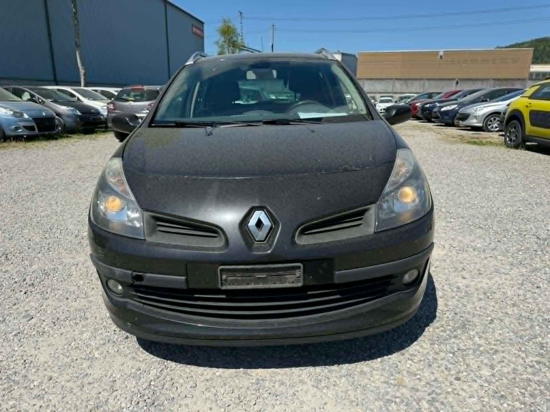 RENAULT Clio Grandtour 1.2 16V Turbo Dynamique-image-11