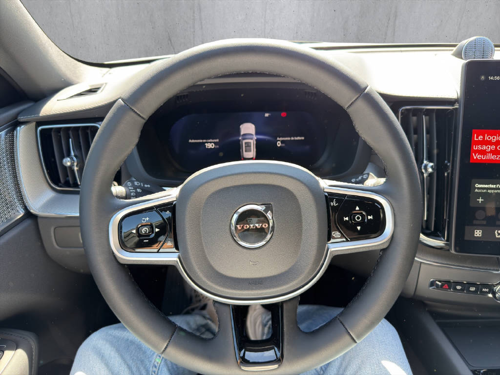 VOLVO XC60 2.0 T6 TE Black Edition eAWD-image-9
