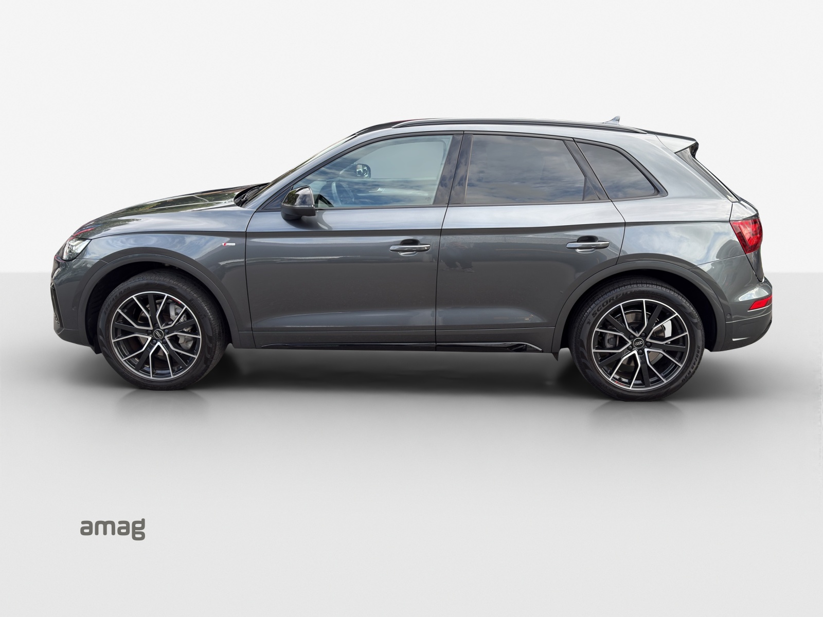 AUDI Q5 Sportback 40 TDI Blackedition quattro S-tronic-image-1