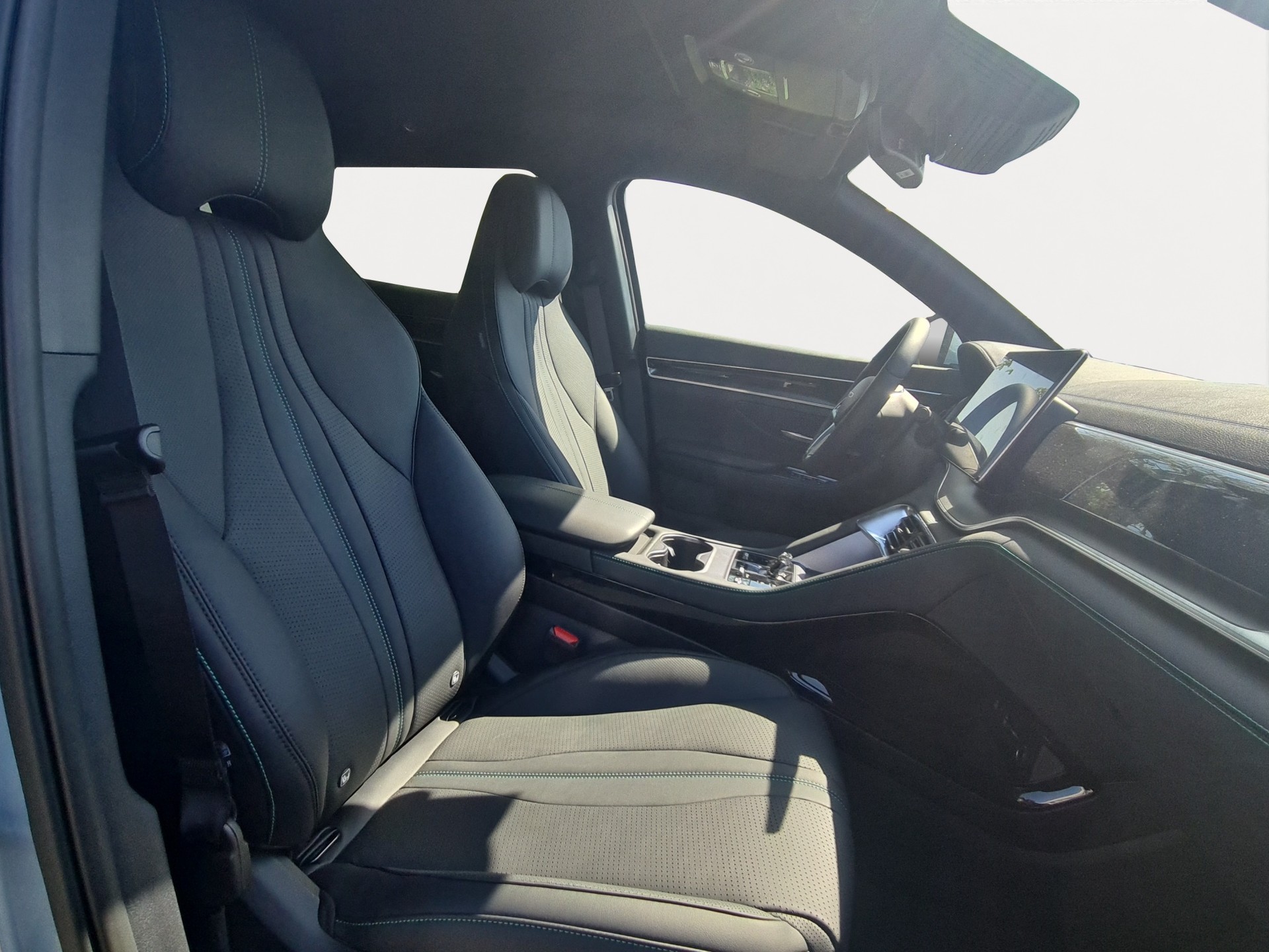 BYD Seal U DM-i Design AWD-image-13