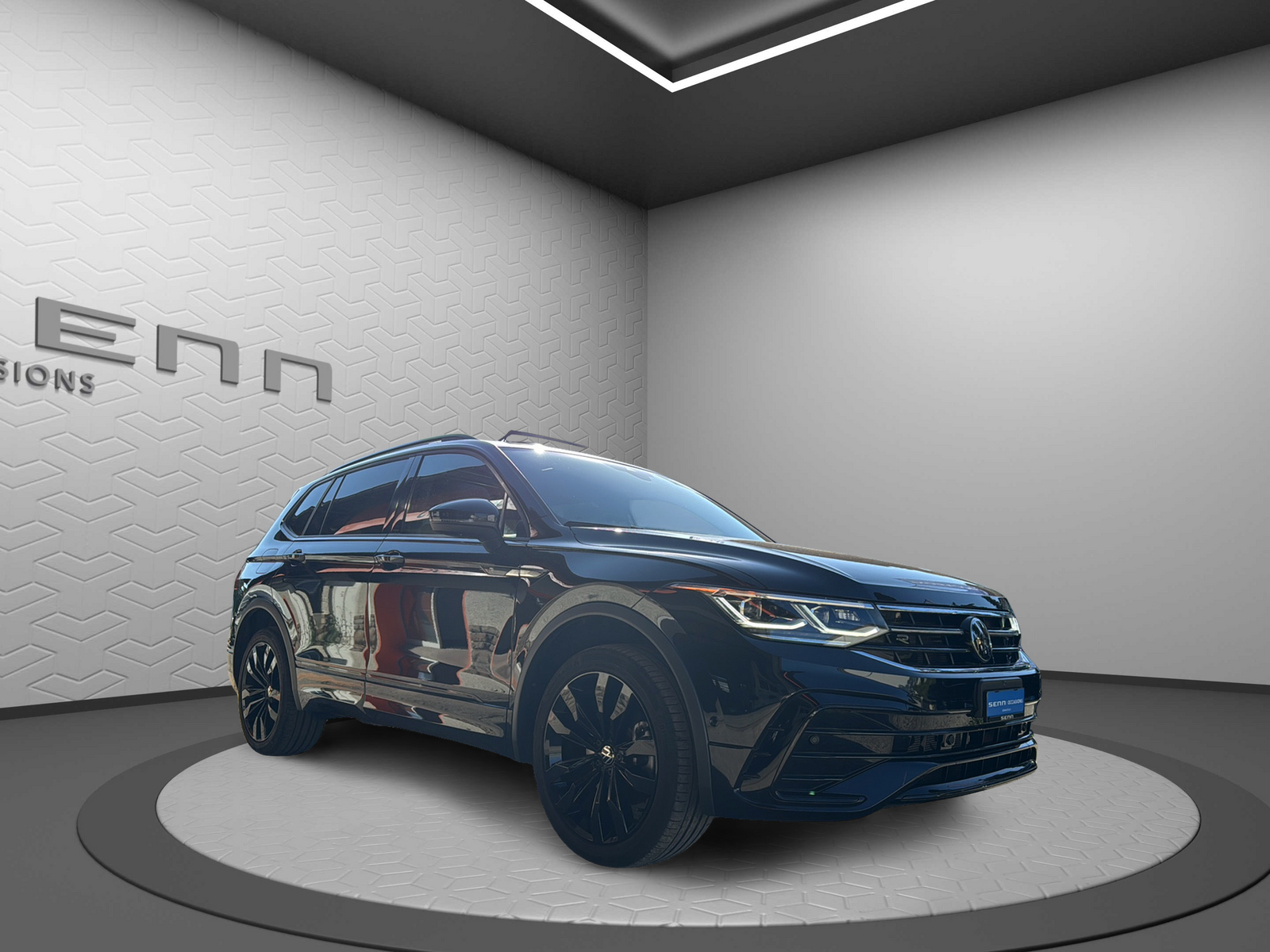 VW Tiguan Allspace 2.0TSI R-Line 4Motion DSG-image-7