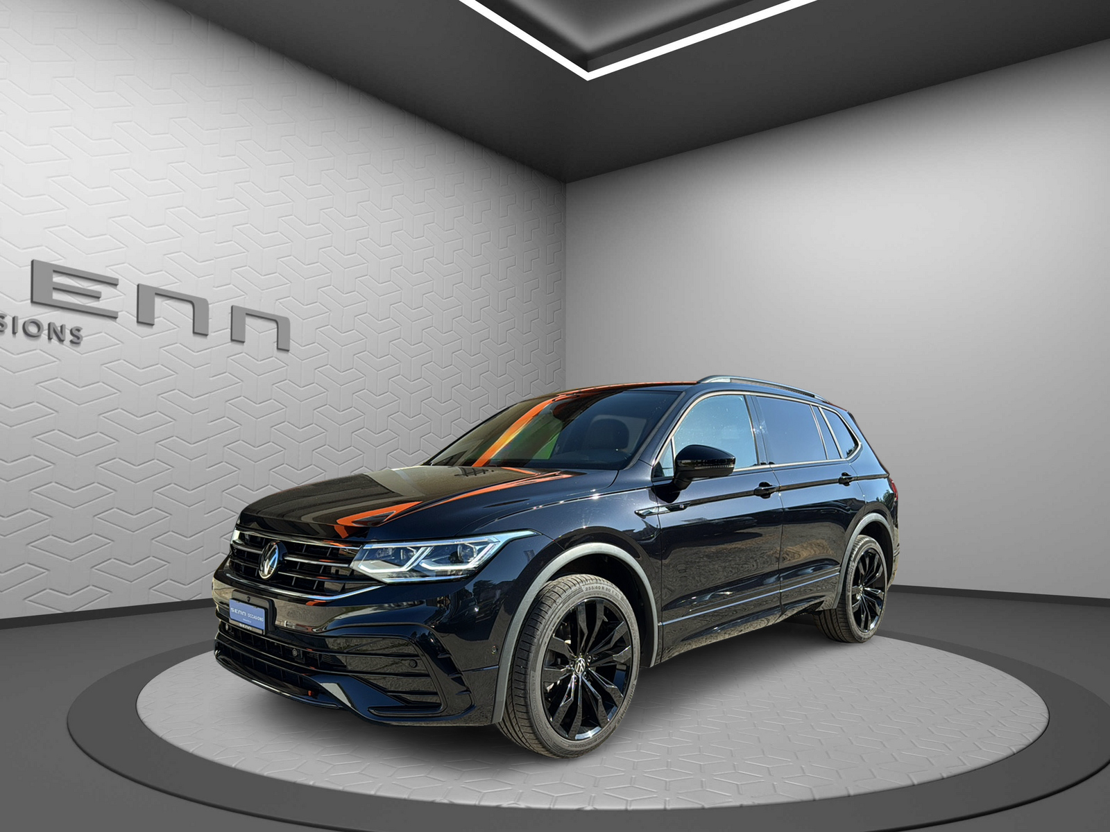 VW Tiguan Allspace 2.0TSI R-Line 4Motion DSG-image-0