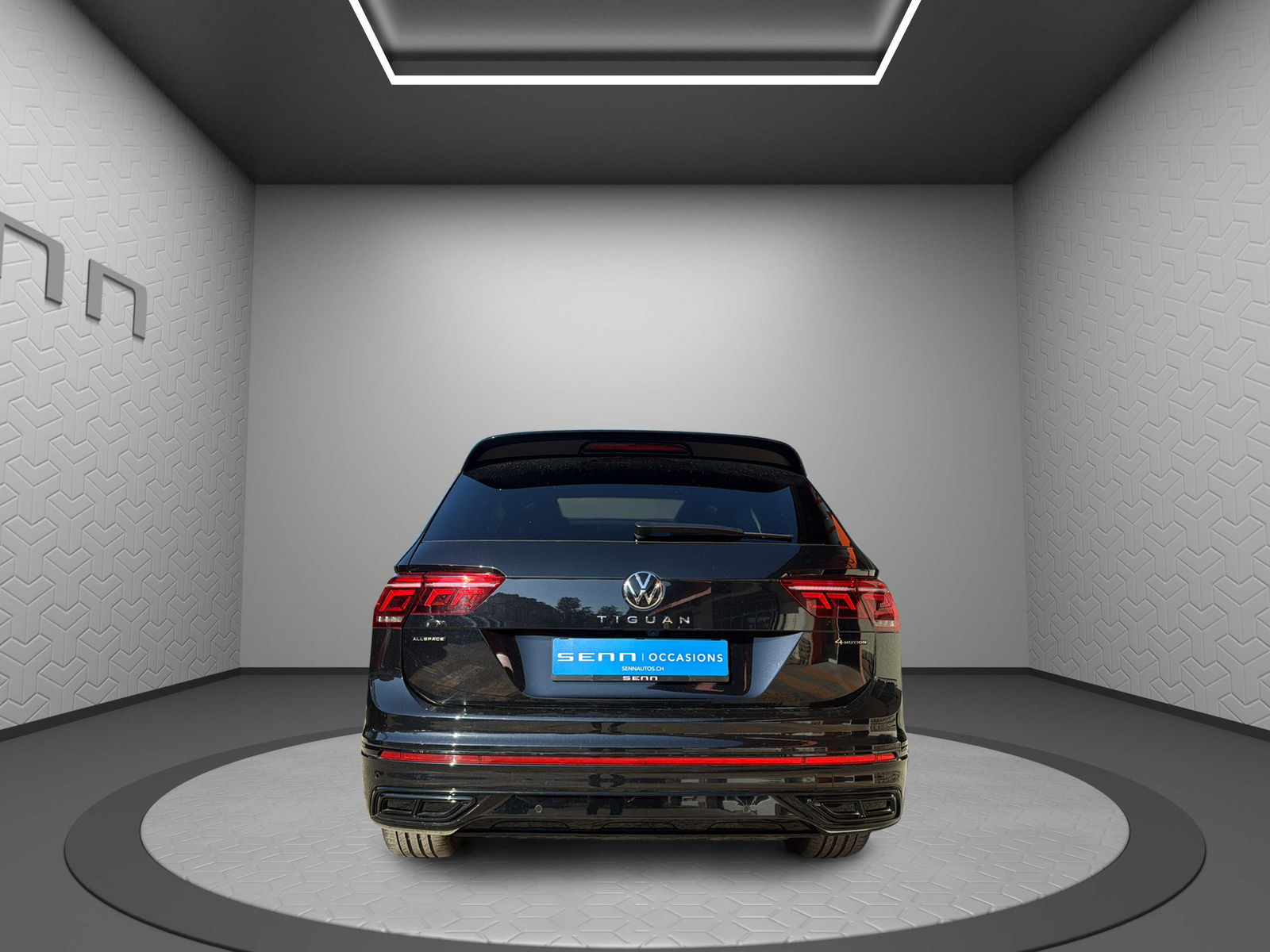 VW Tiguan Allspace 2.0TSI R-Line 4Motion DSG-image-4