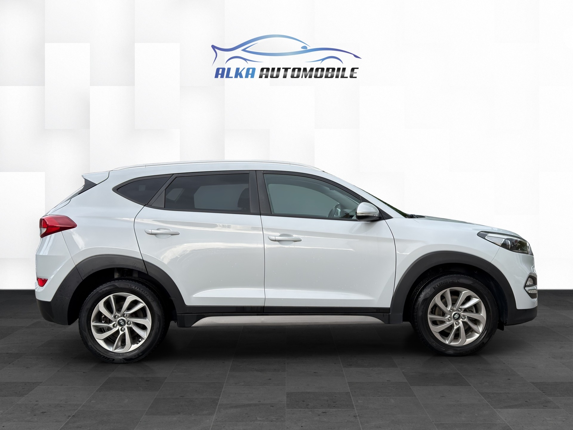 HYUNDAI Tucson 2.0 CRDI Vertex 4WD Automatic-image-6