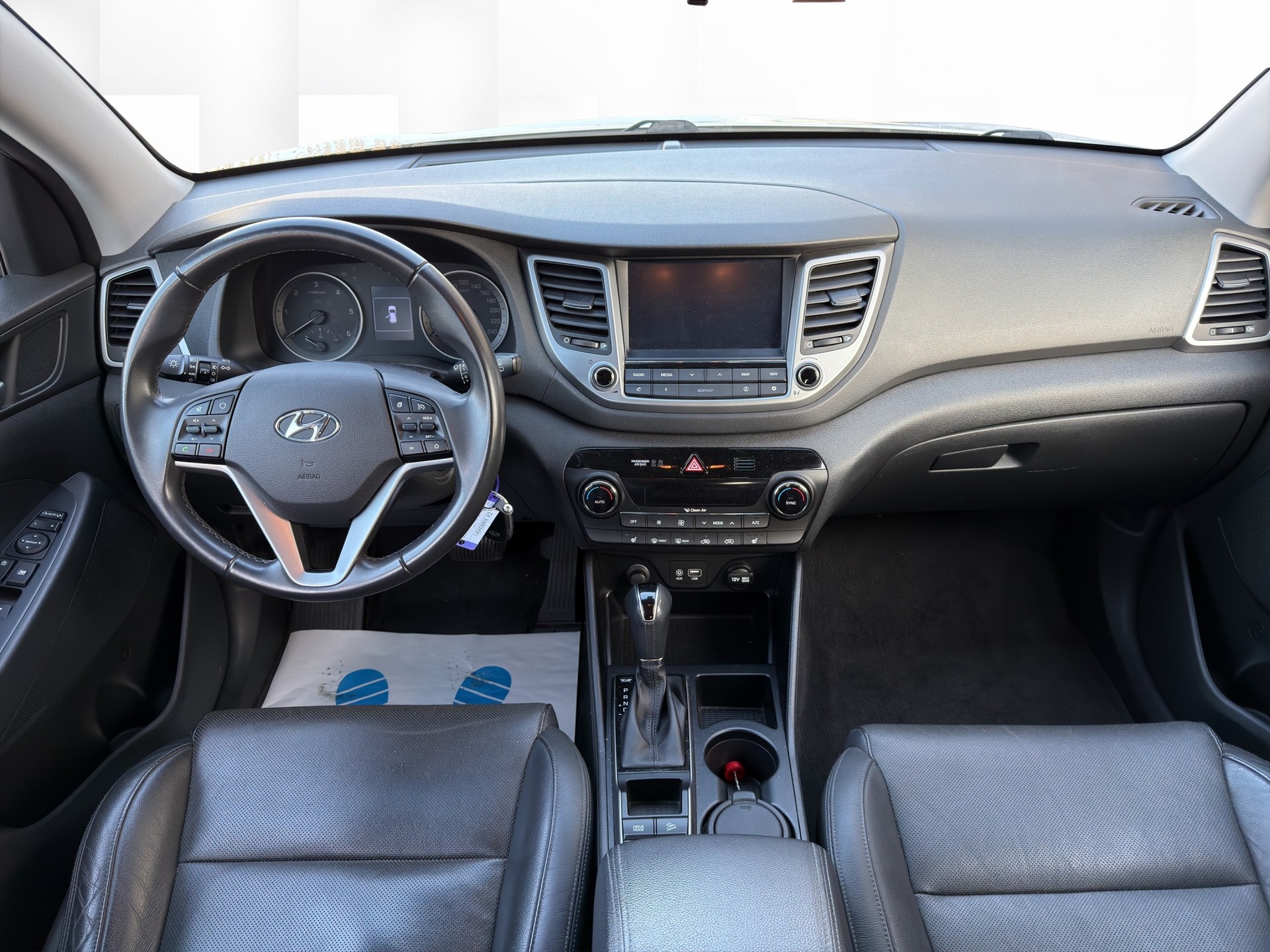 HYUNDAI Tucson 2.0 CRDI Vertex 4WD Automatic-image-12