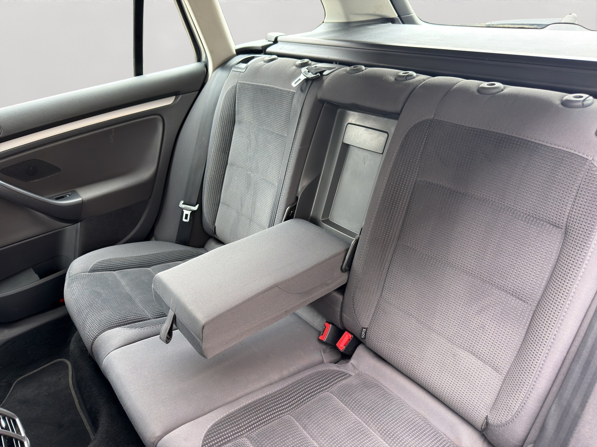 VW Golf Variant 1.4 TSI Comfortline DSG-image-3