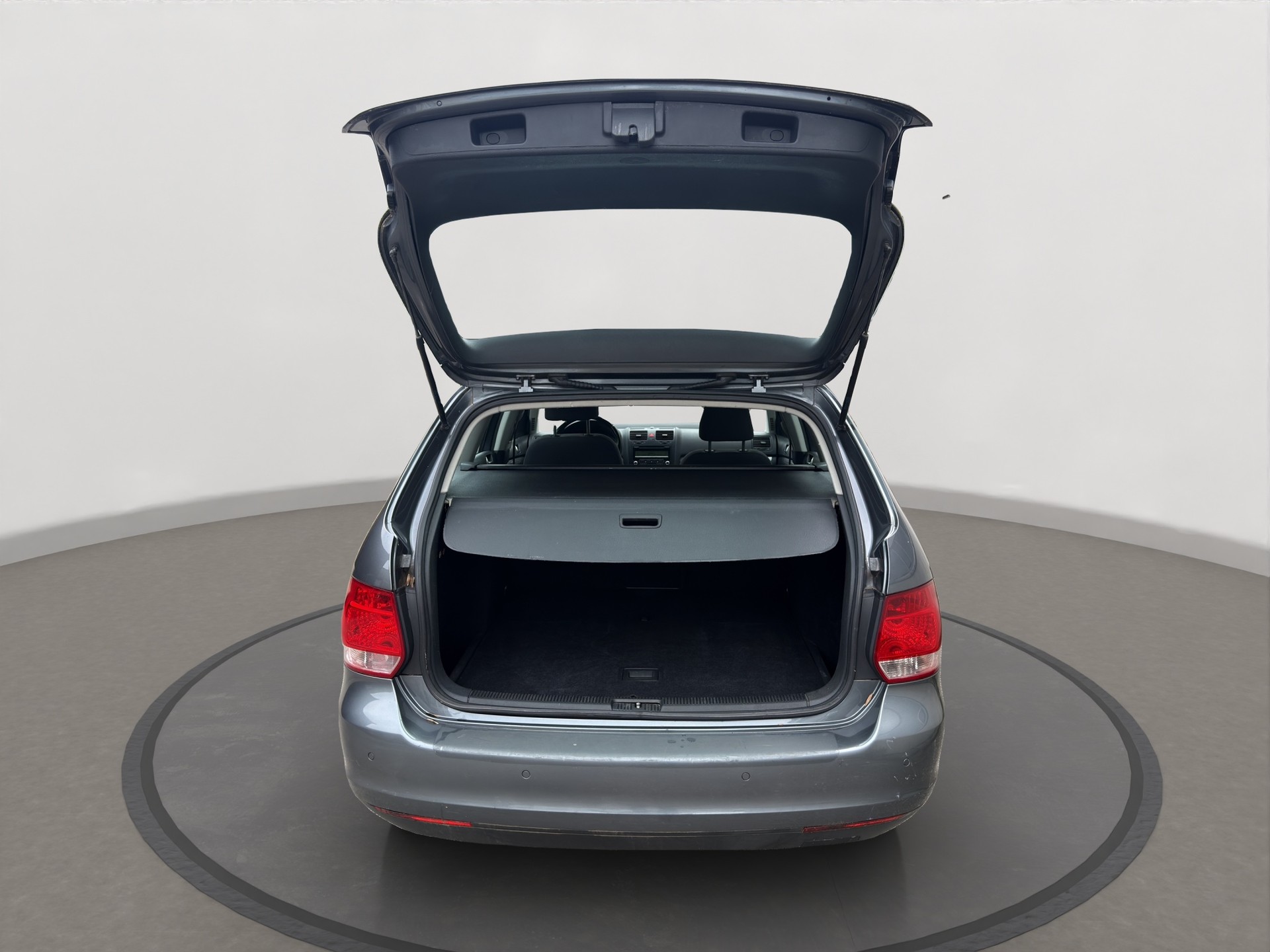 VW Golf Variant 1.4 TSI Comfortline DSG-image-12