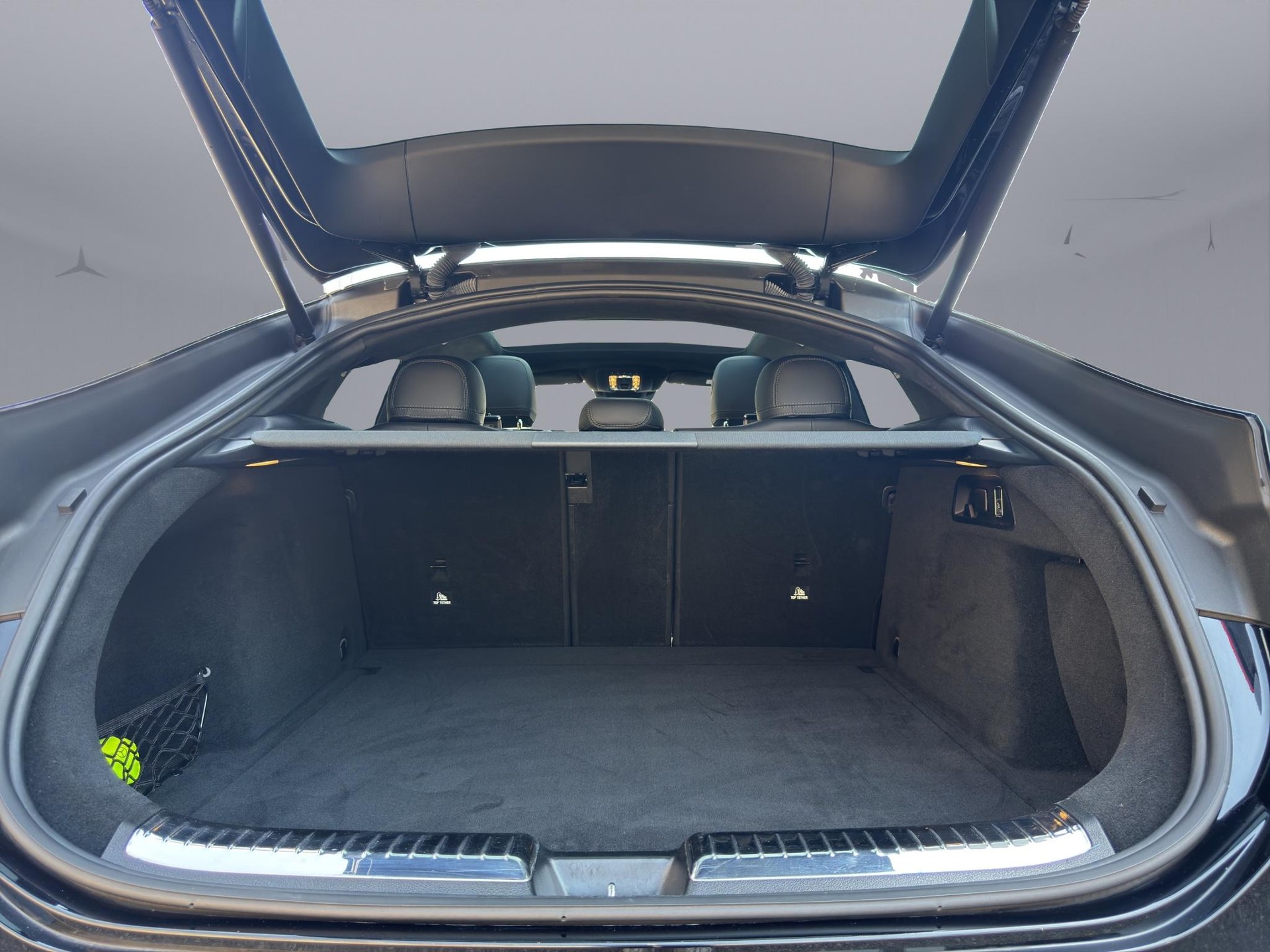 MERCEDES-BENZ GLE 63 S AMG 4matic+ Coupé-image-15
