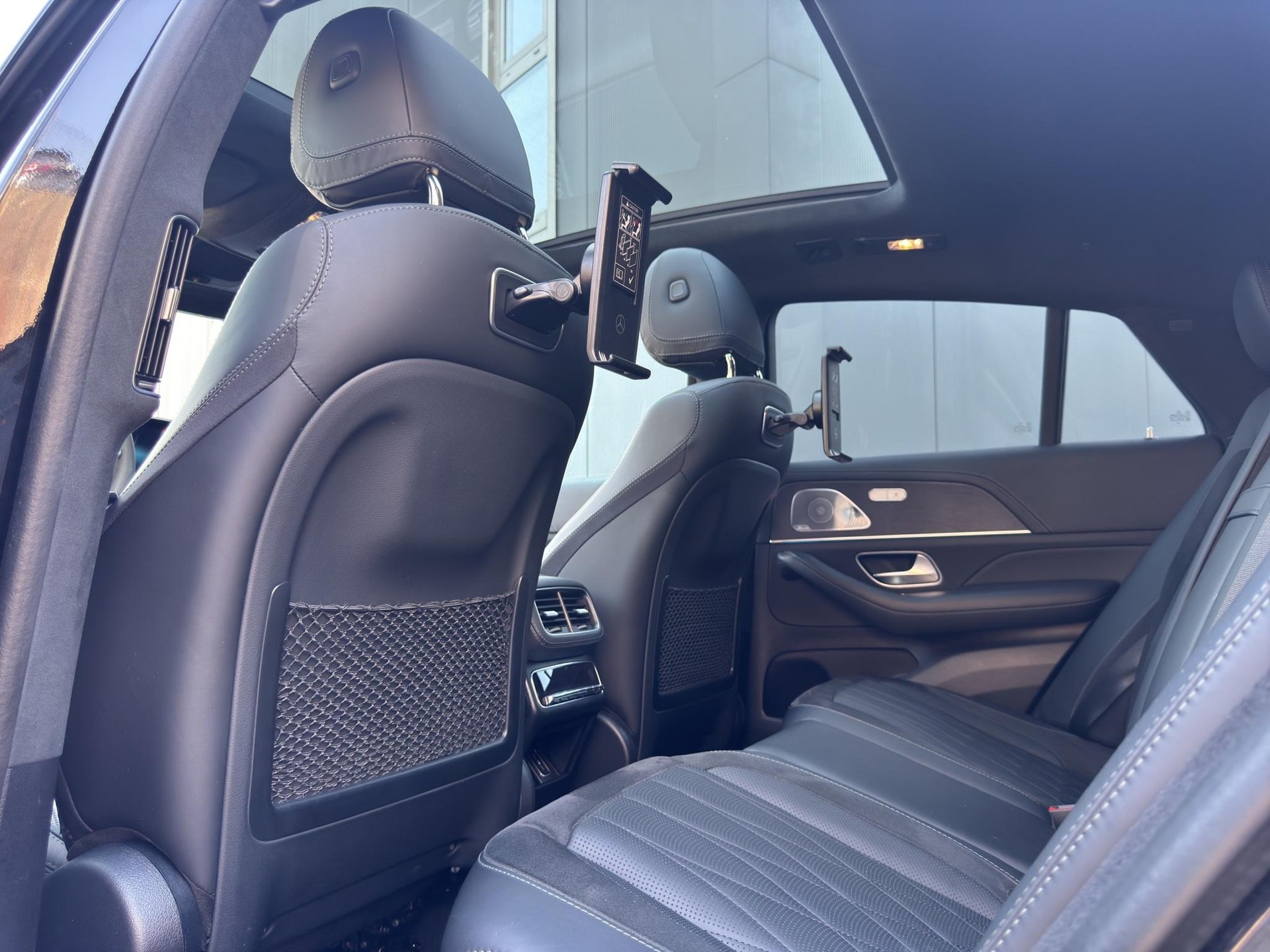 MERCEDES-BENZ GLE 63 S AMG 4matic+ Coupé-image-21