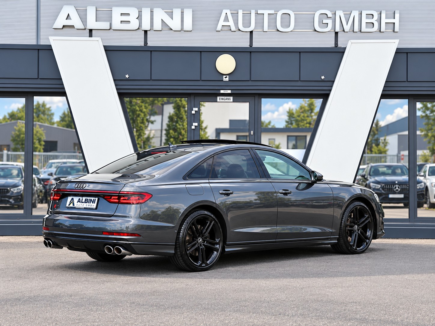AUDI S8 4.0 V8 TFSI quattro tiptronic-showroom-element-2