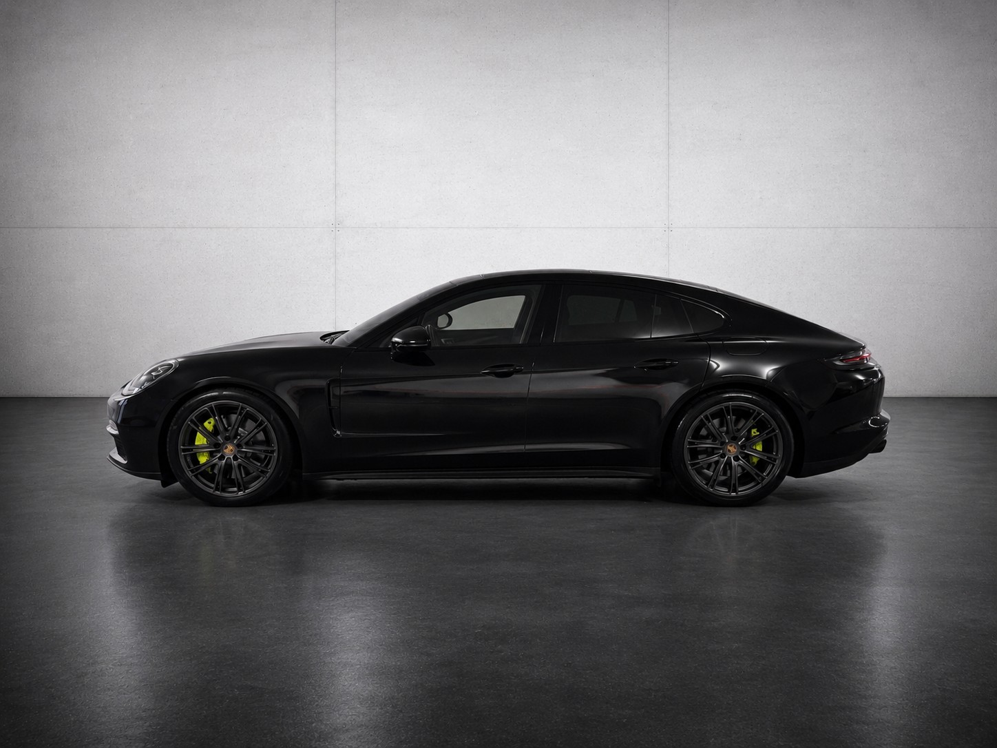 PORSCHE Panamera 4 E-Hybrid PDK-image-1