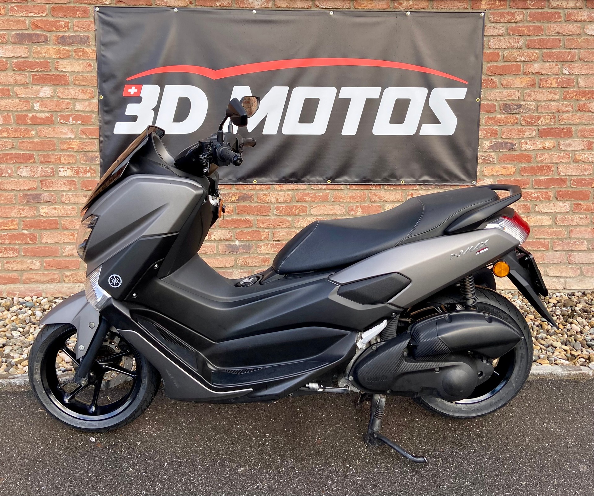 YAMAHA N-Max GPD 125A ABS-showroom-element-3