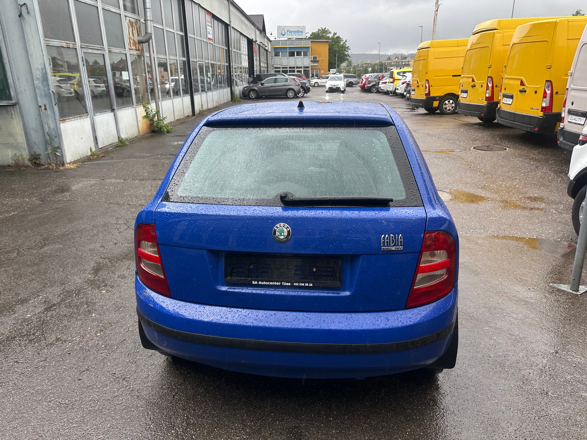 SKODA Fabia 1.4 16V Elegance-image-4