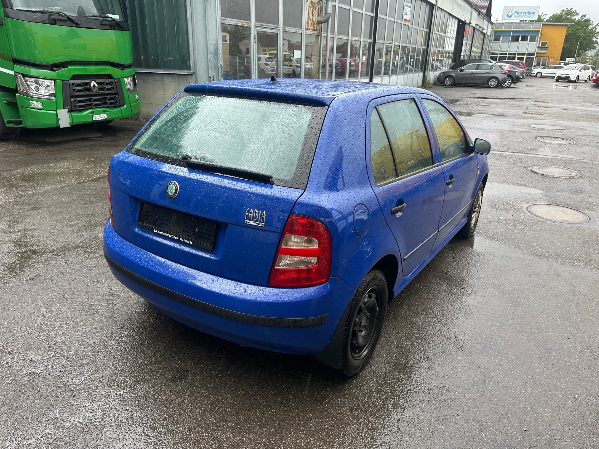 SKODA Fabia 1.4 16V Elegance-image-3