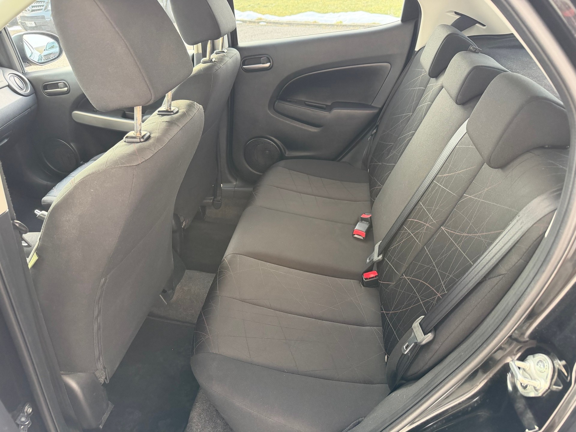 MAZDA 2 1.3i 16V Exclusive-image-7