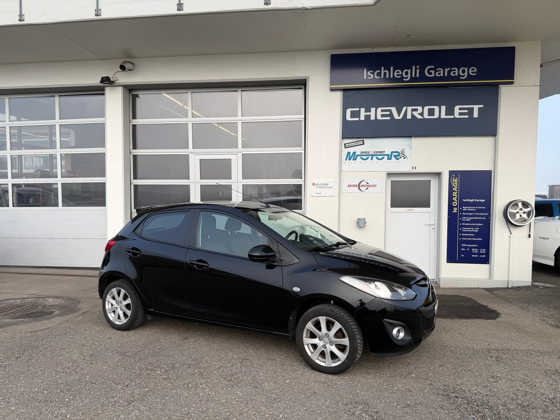 MAZDA 2 1.3i 16V Exclusive-image-0