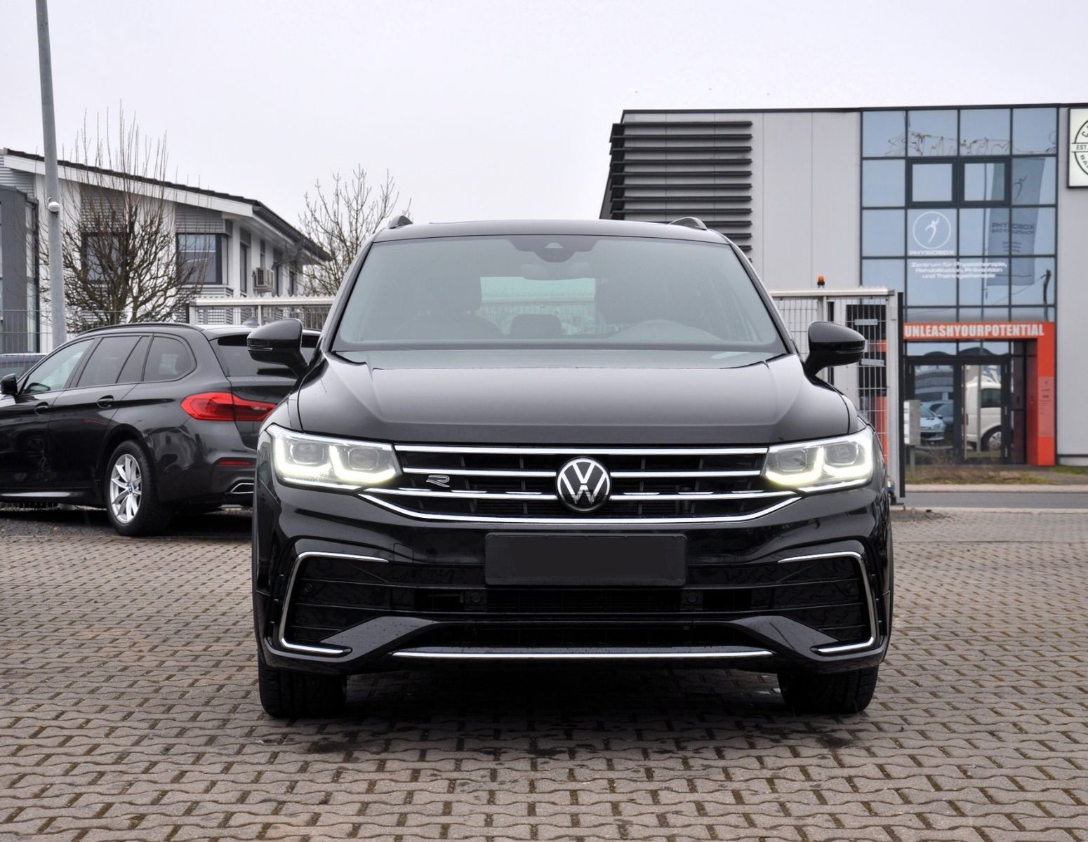 VW R-Line 4Motion