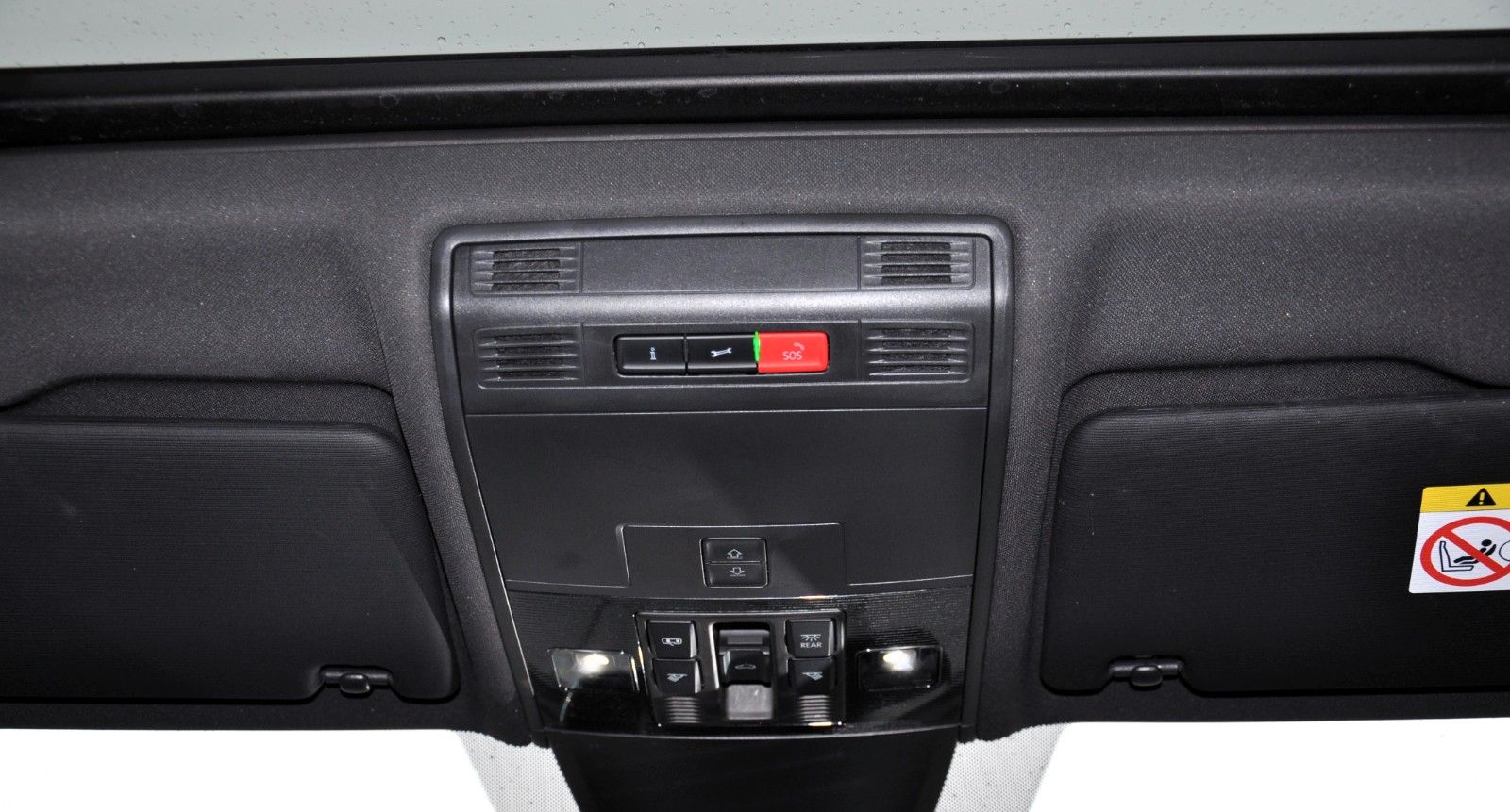 VW R-Line 4Motion-image-7
