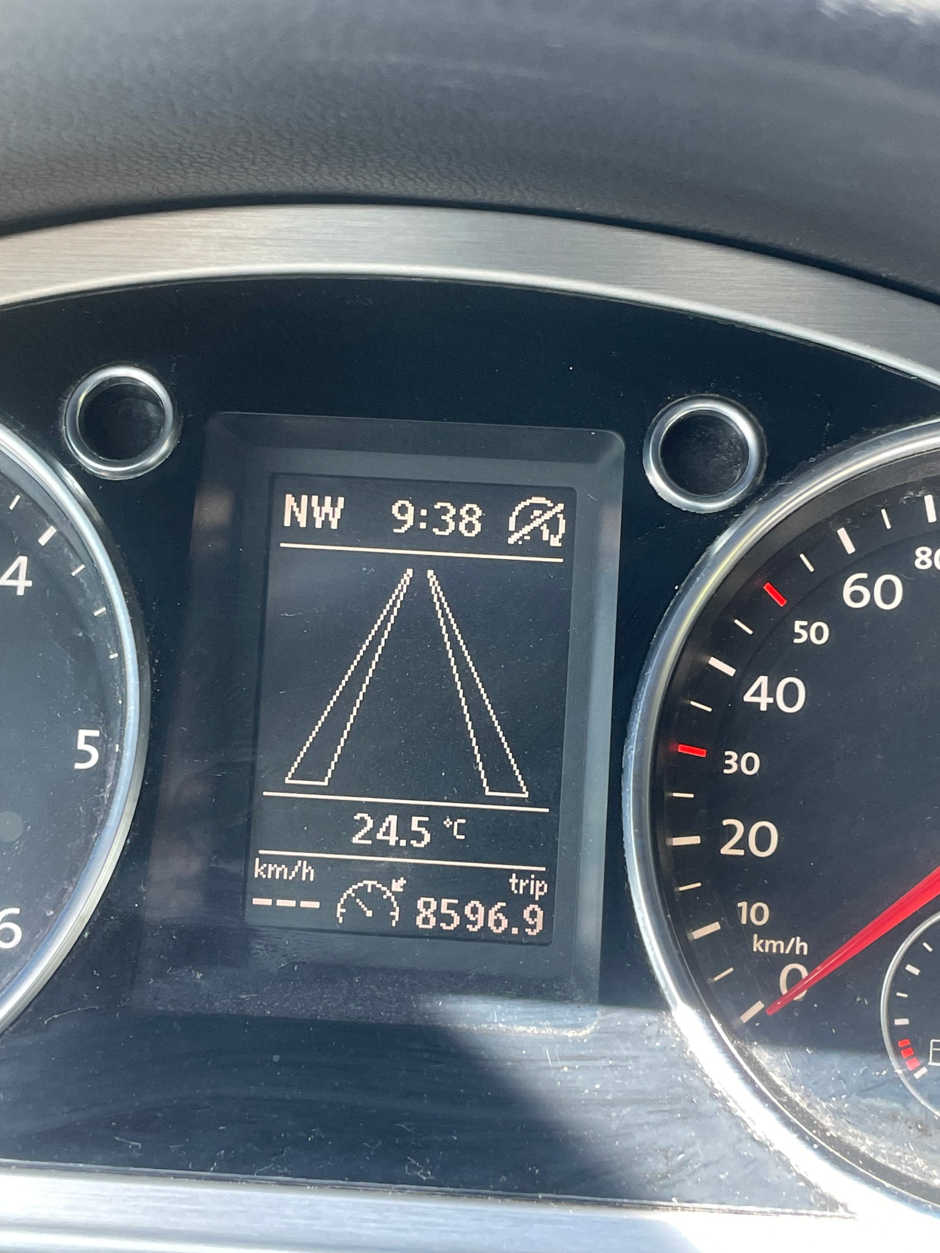 VW Passat Variant 2.0 TDI BMT Highline DSG-image-15