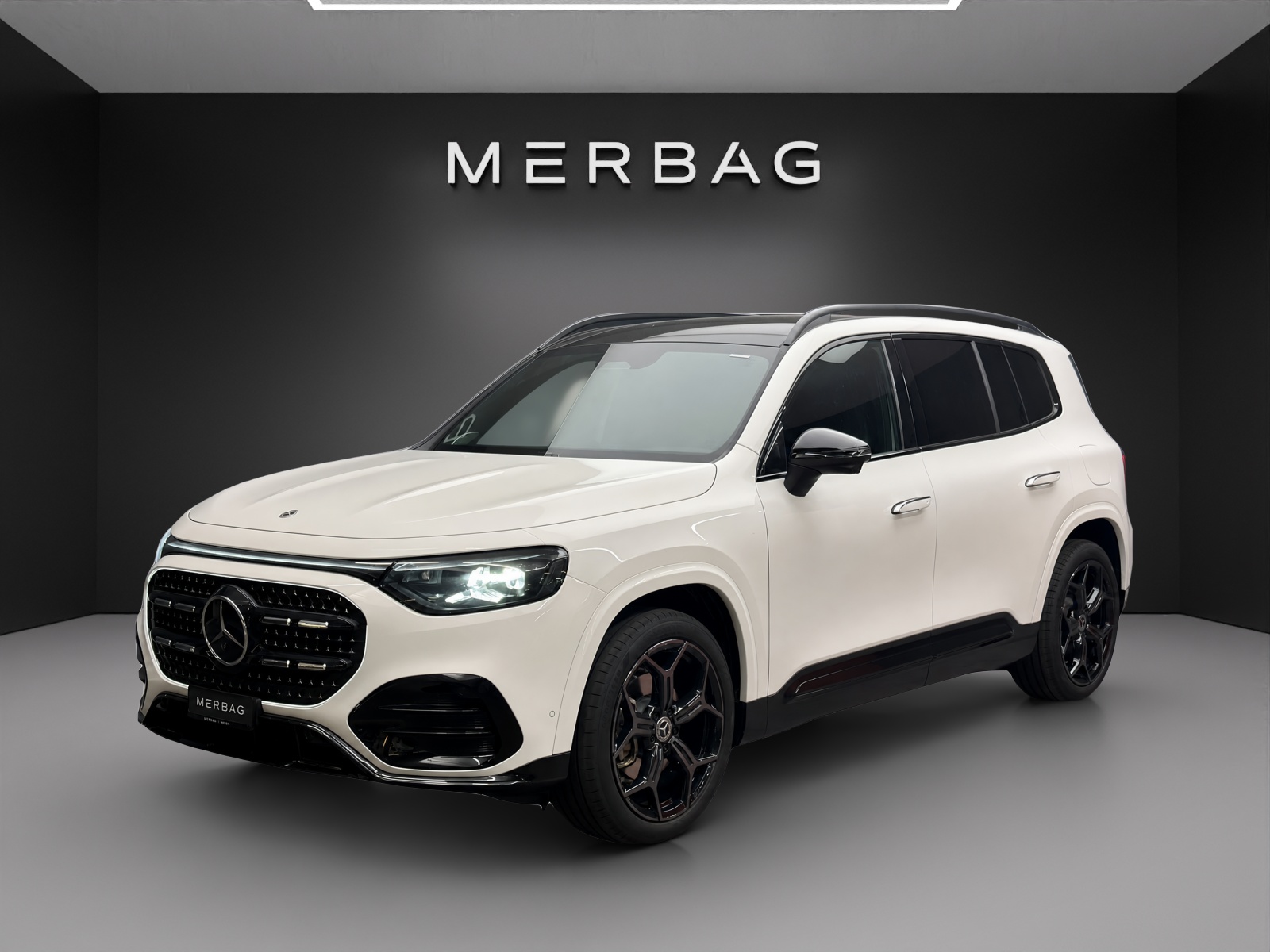 MERCEDES-BENZ GLB 220 4MATIC-image-0