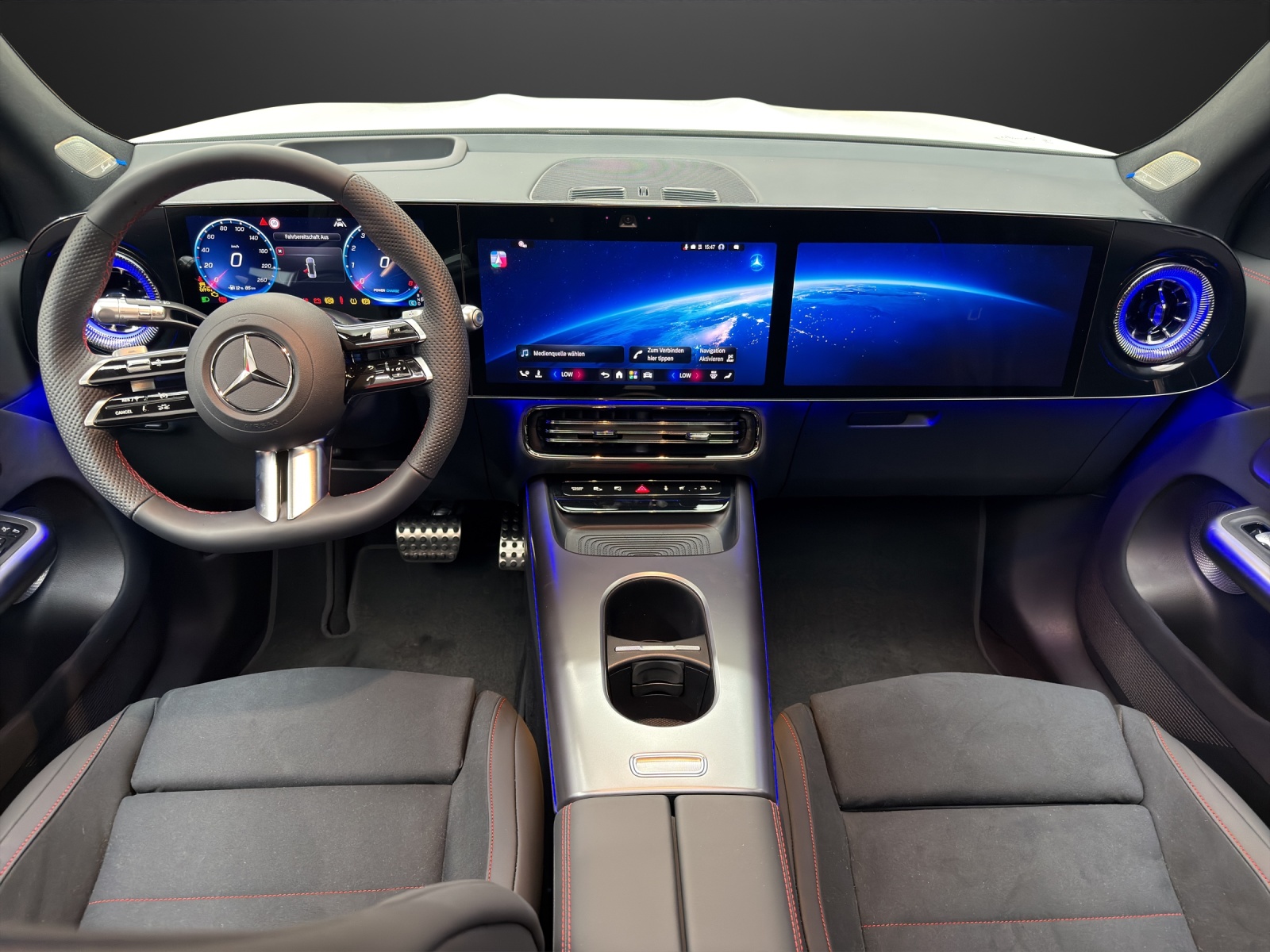 MERCEDES-BENZ GLB 220 4MATIC-image-4