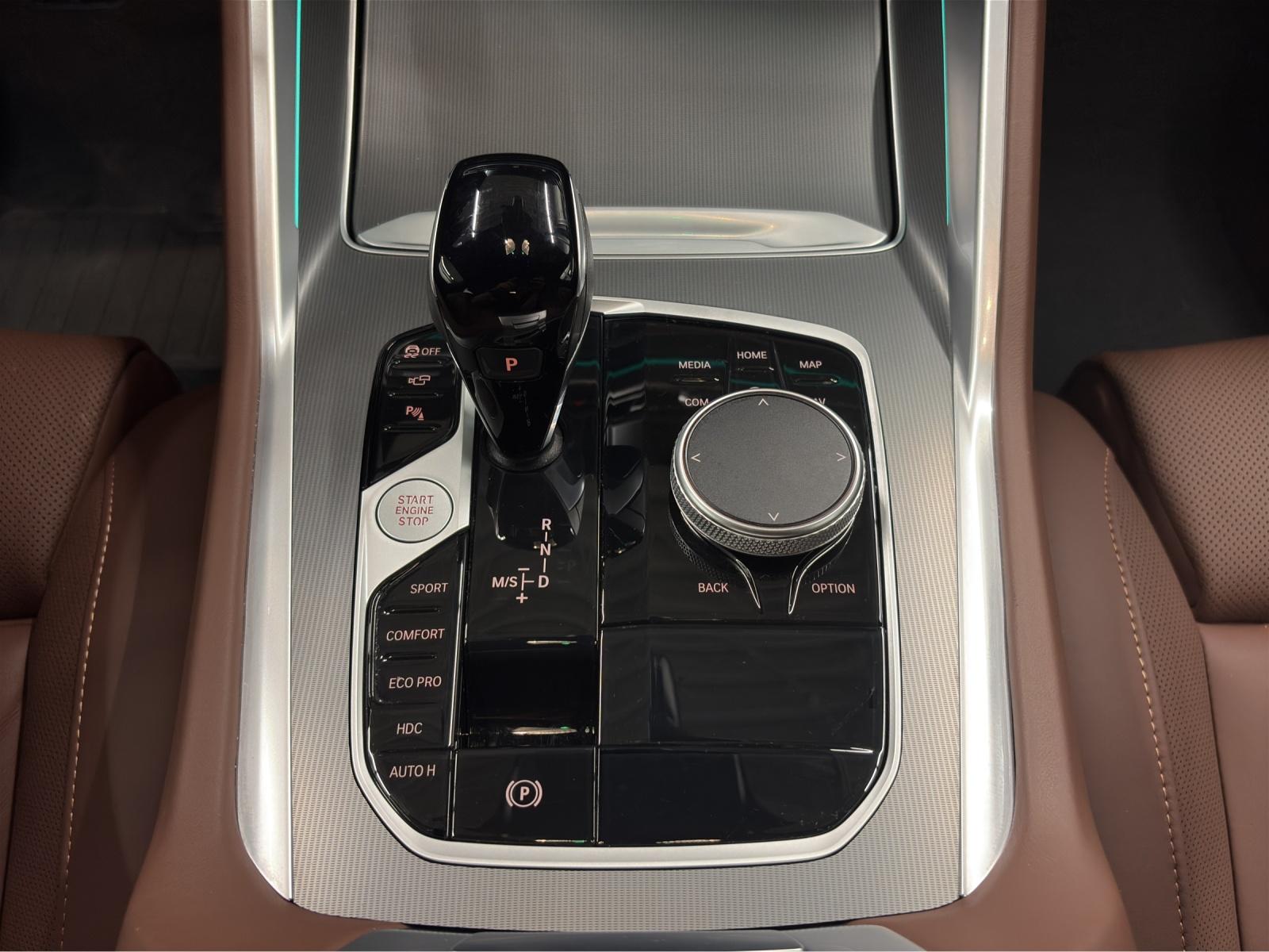 BMW X6 40d xDrive-image-19