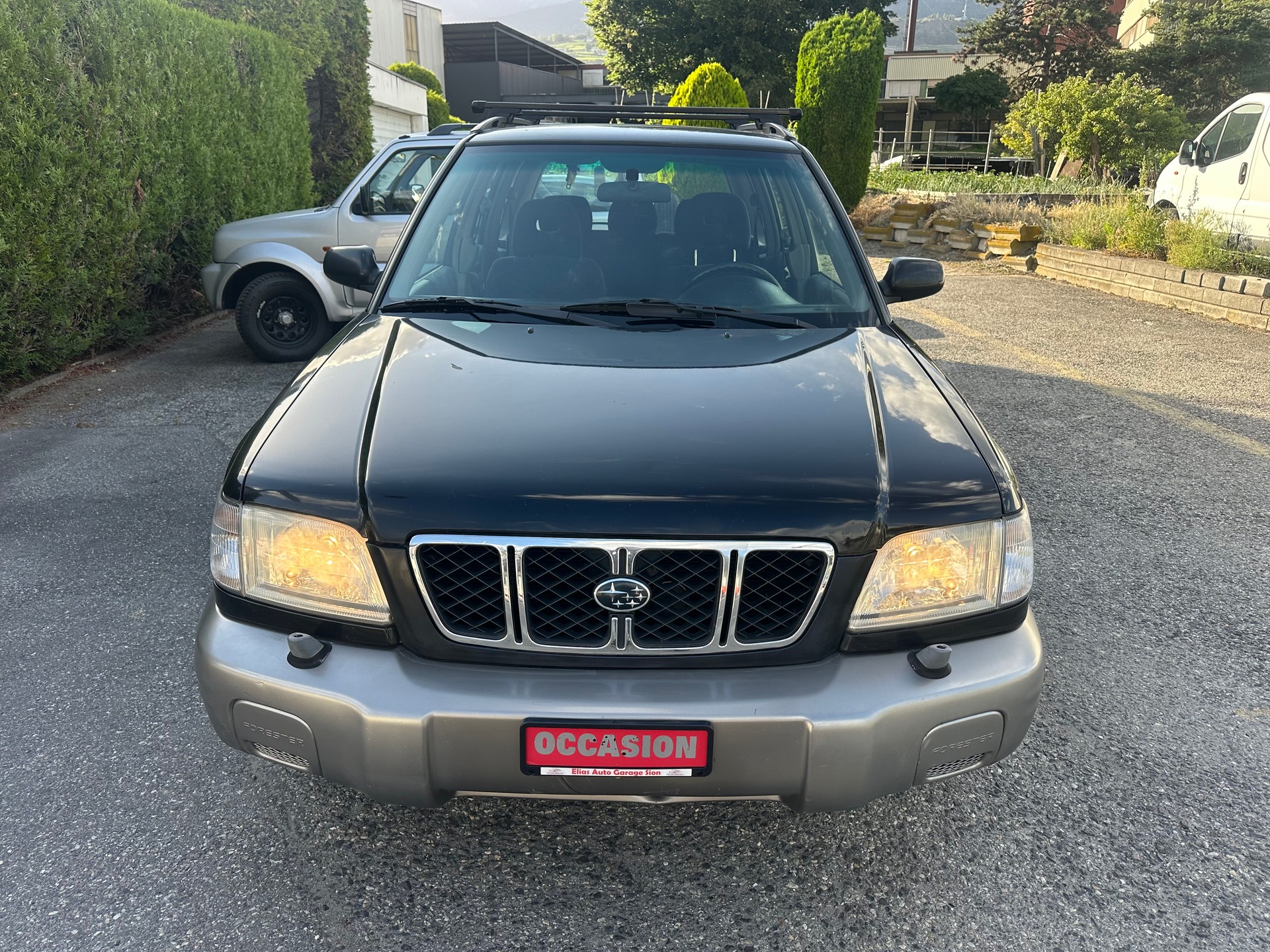 SUBARU FORESTER-image-1