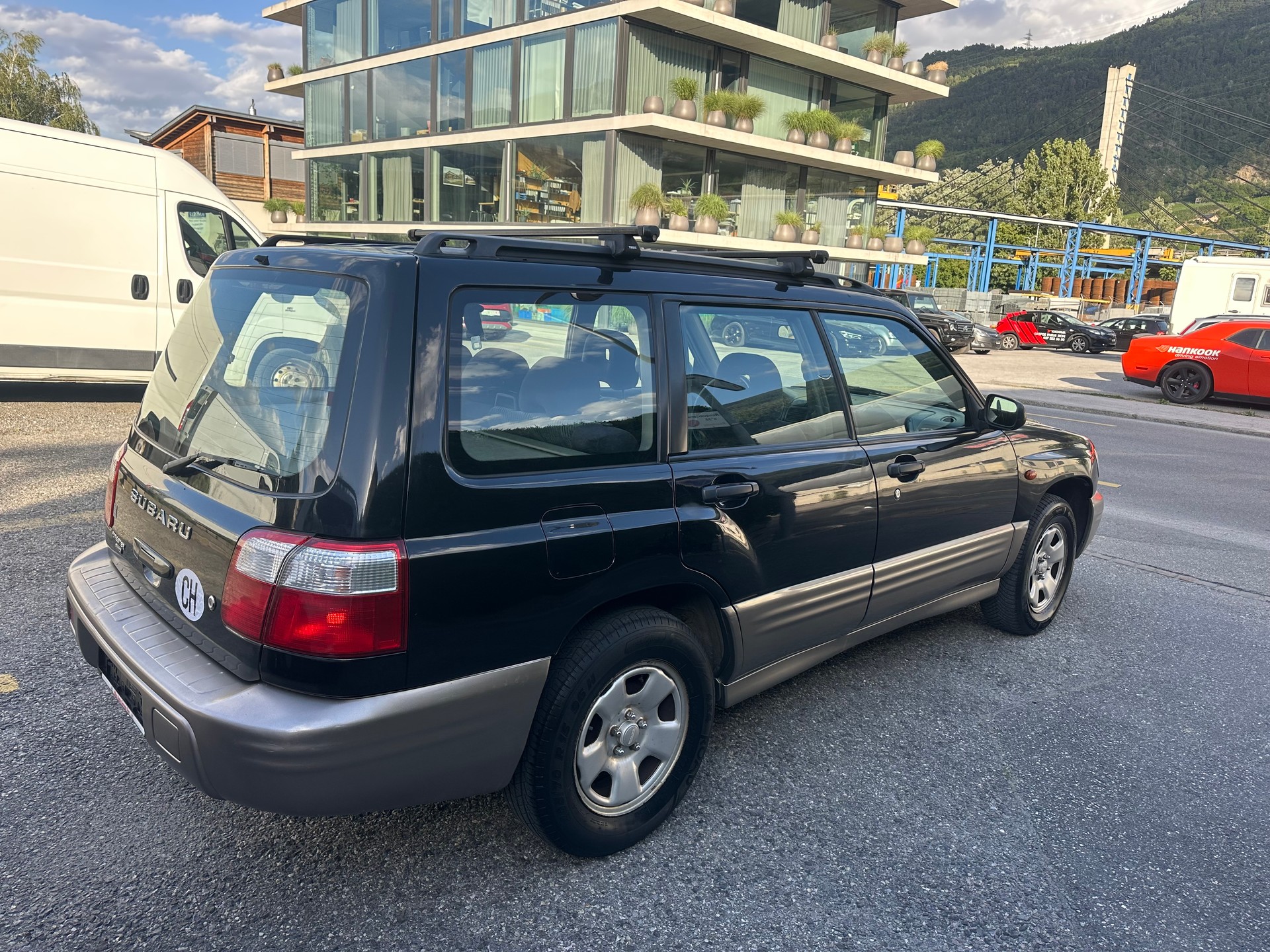 SUBARU FORESTER-image-3