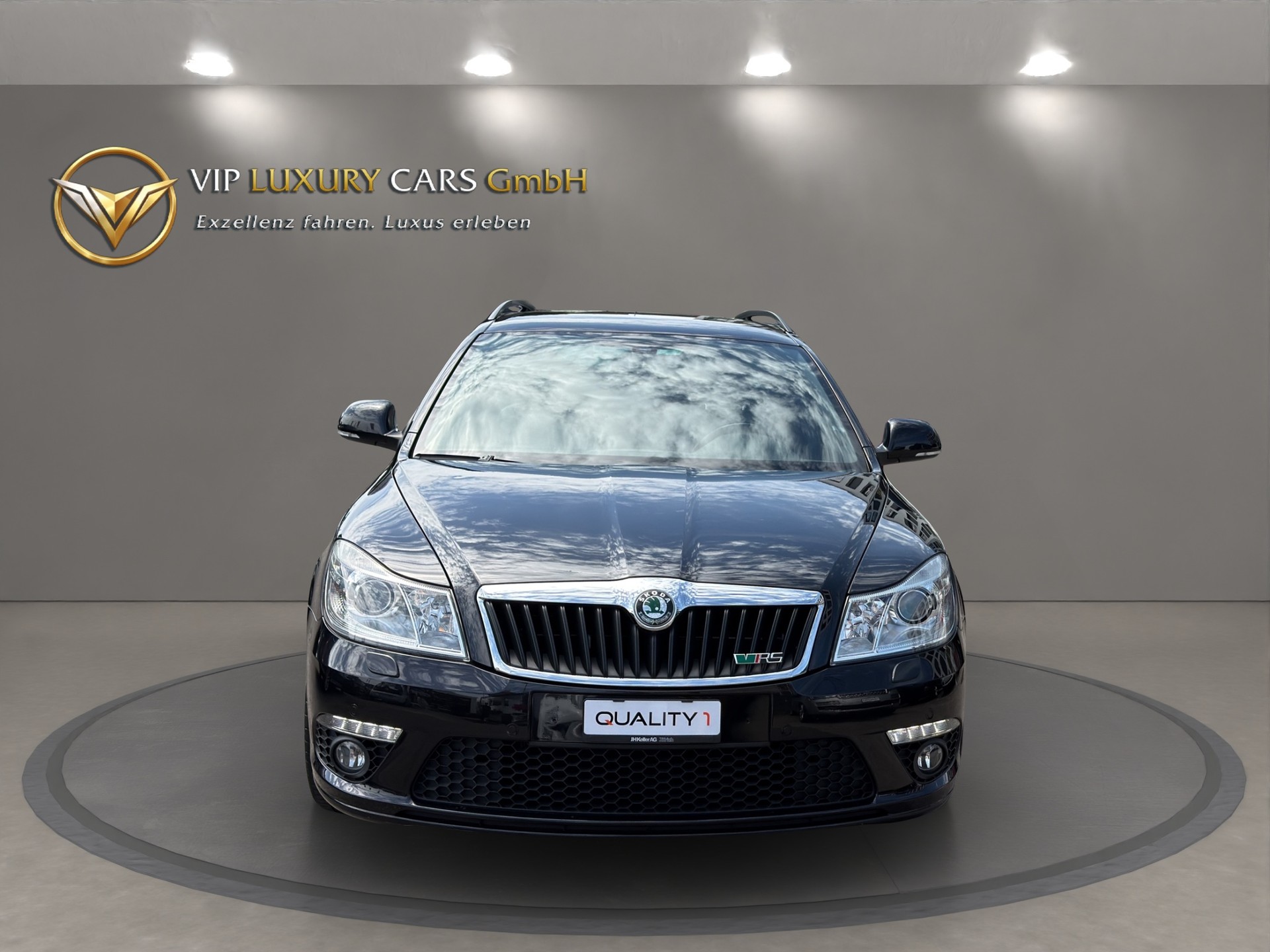SKODA Octavia Combi 2.0 TSI RS DSG 200 PS Frisch Ab MFK & Service-image-2