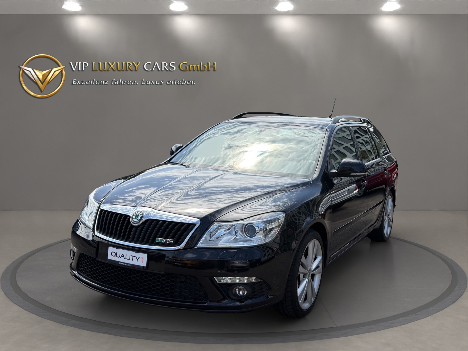 SKODA Octavia Combi 2.0 TSI RS DSG 200 PS Frisch Ab MFK & Service-image-1