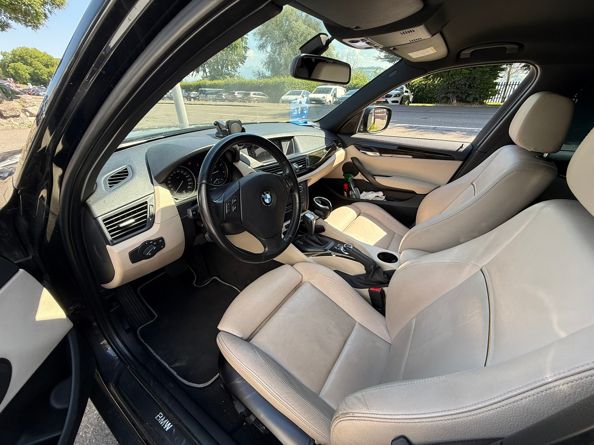 BMW X1 xDrive 23d Steptronic-image-10
