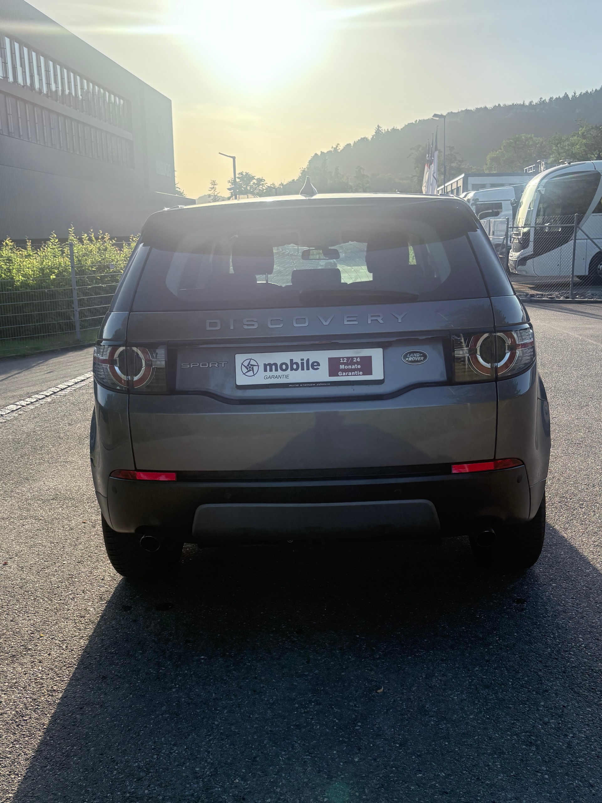 LAND ROVER Discovery Sport 2.0 TD4 Pure AT9-image-4