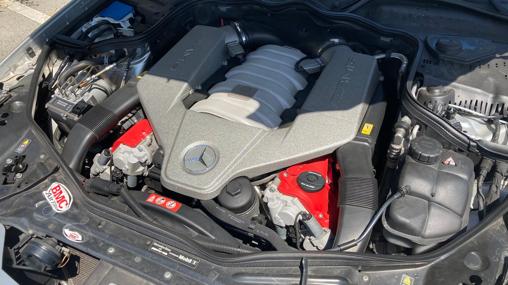 MERCEDES-BENZ CLS 63 V8 AMG-image-9