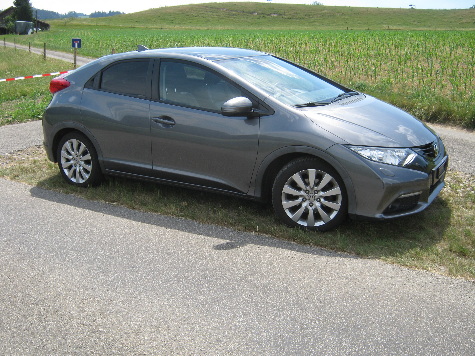 HONDA Civic 1.8i Executive-image-2