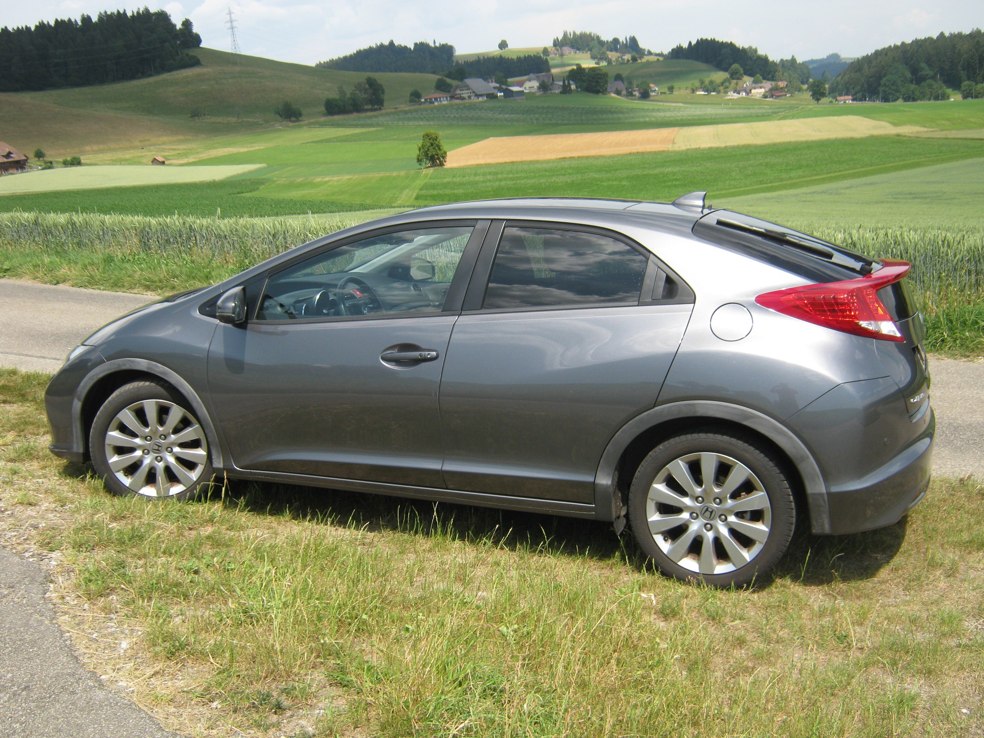 HONDA Civic 1.8i Executive-image-5