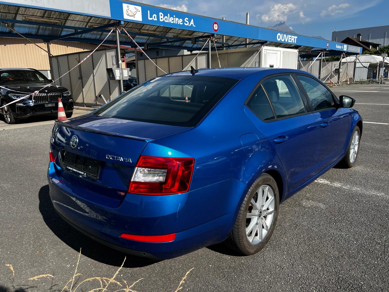 SKODA Octavia 1.8 TSI Ambition DSG-image-3