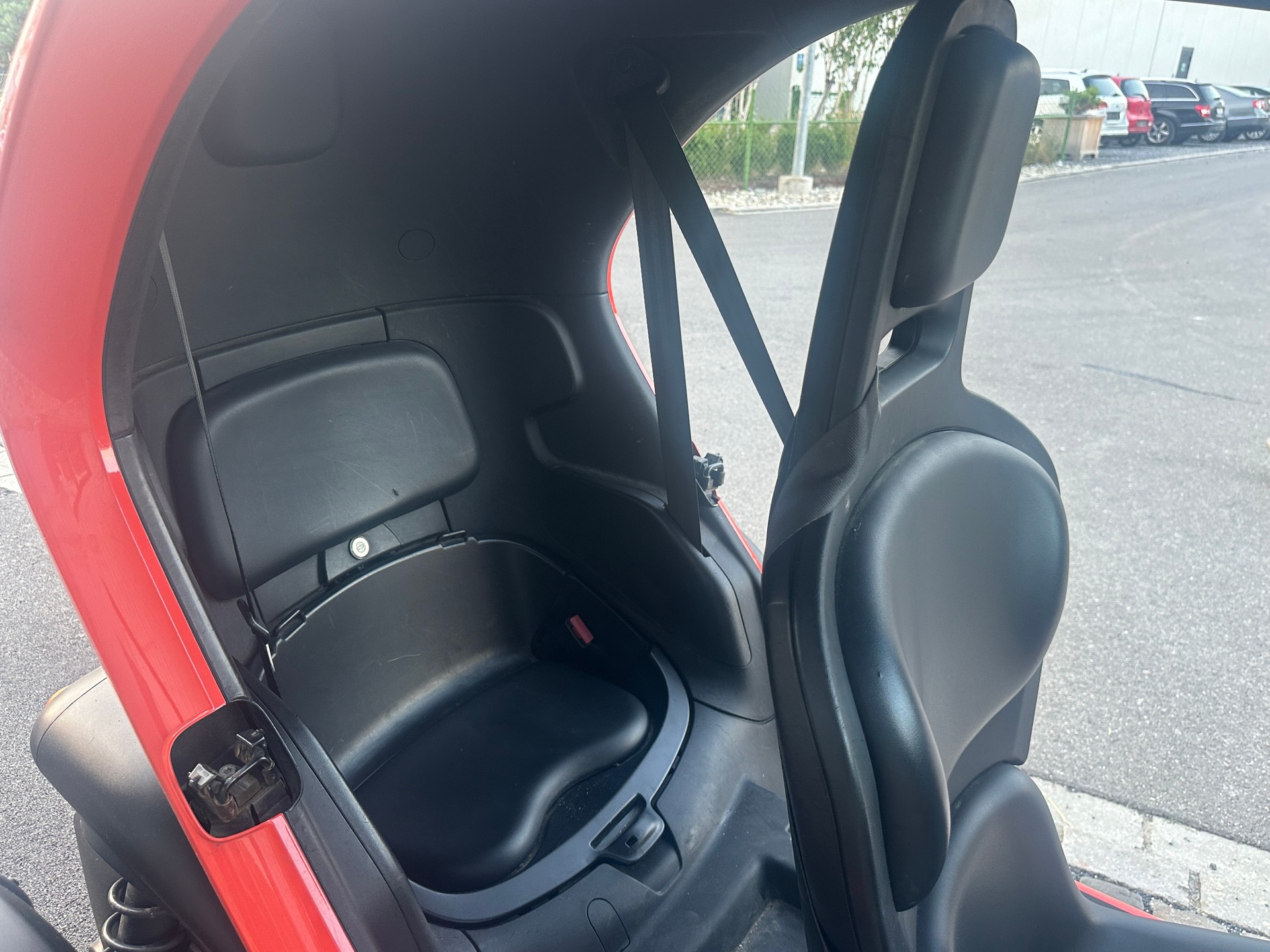 RENAULT Twizy Z.E. Sport Edition (Batterie Super )-image-9