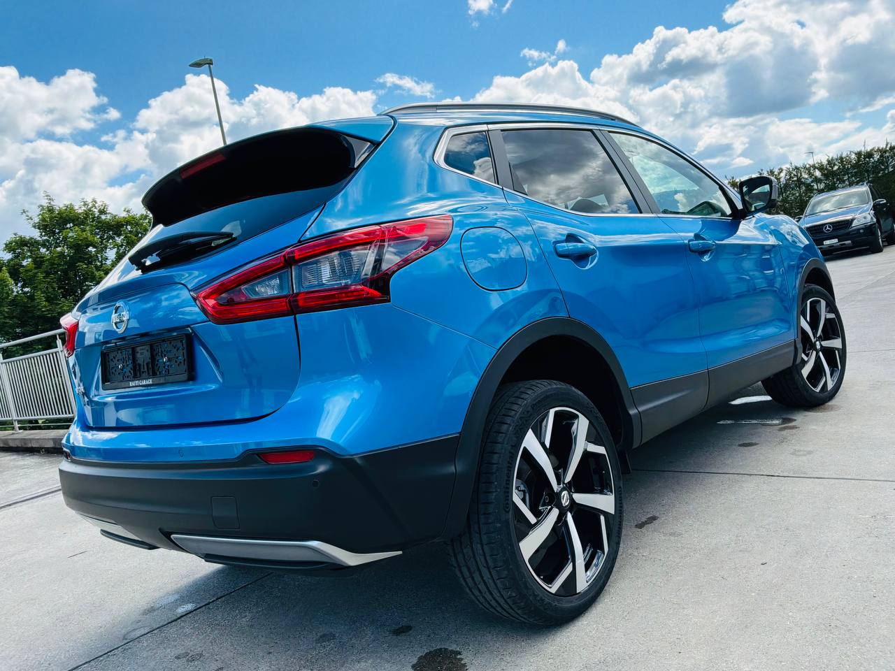 NISSAN Qashqai 1.7 dCi tekna Xtronic ALL-MODE 4x4-image-3