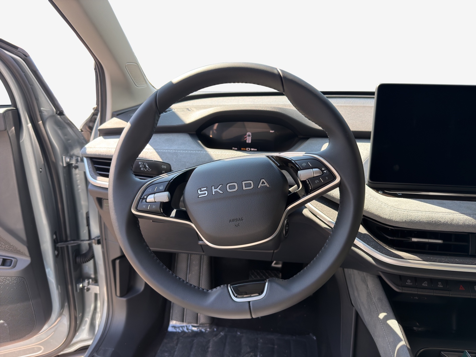 SKODA Enyaq 85x Selection 4x4-image-9