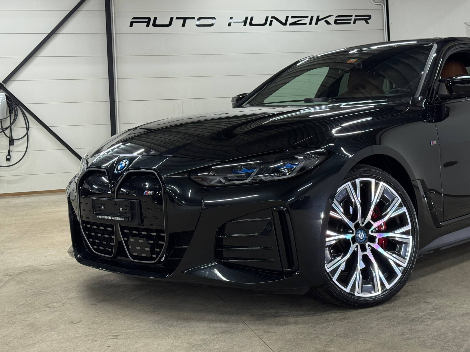BMW i4 M50 M Sport Pro Allrad 544PS / CH-Fahrzeug / Vollausstattung-image-1