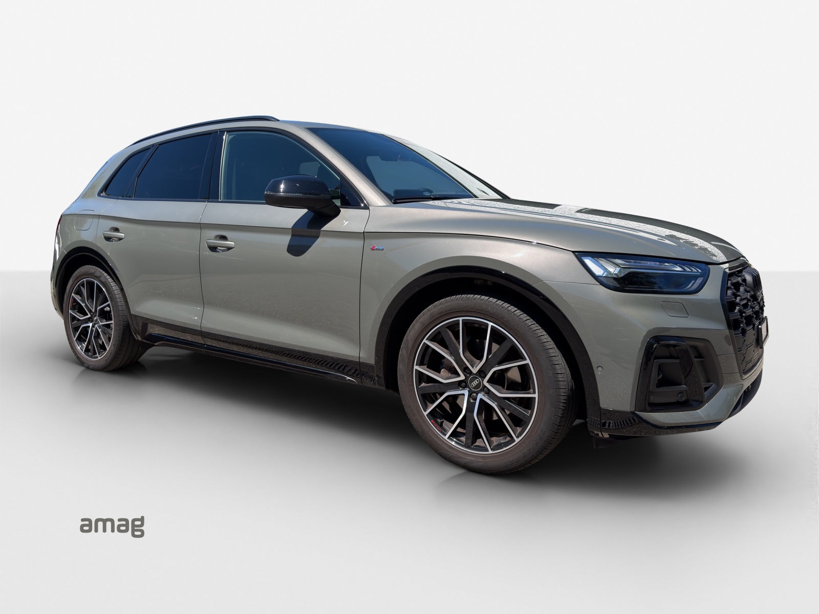 AUDI Q5 40 TDI Black Edition quattro S-tronic-image-5