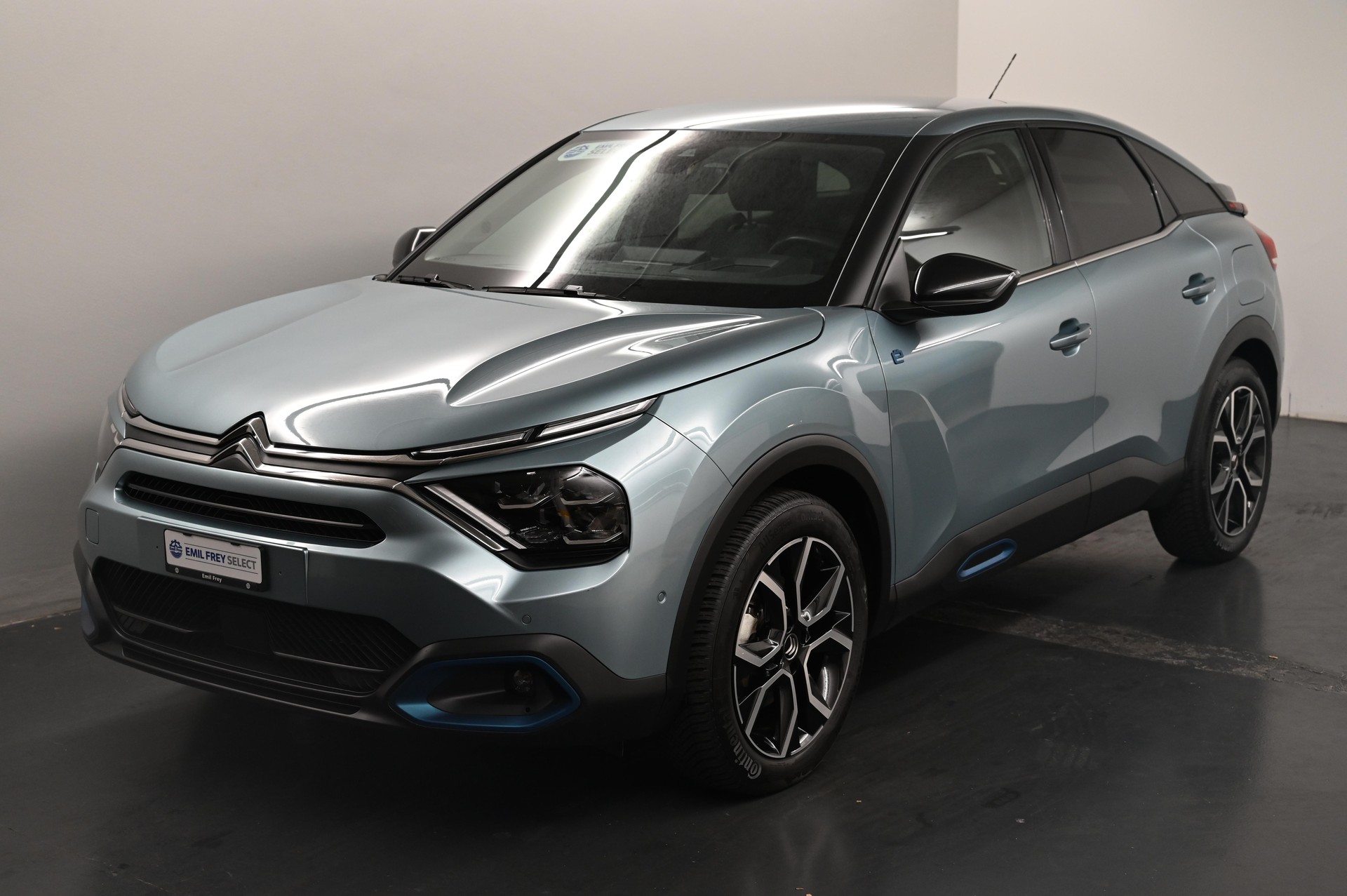 CITROEN e-C4 Shine-showroom-element-2
