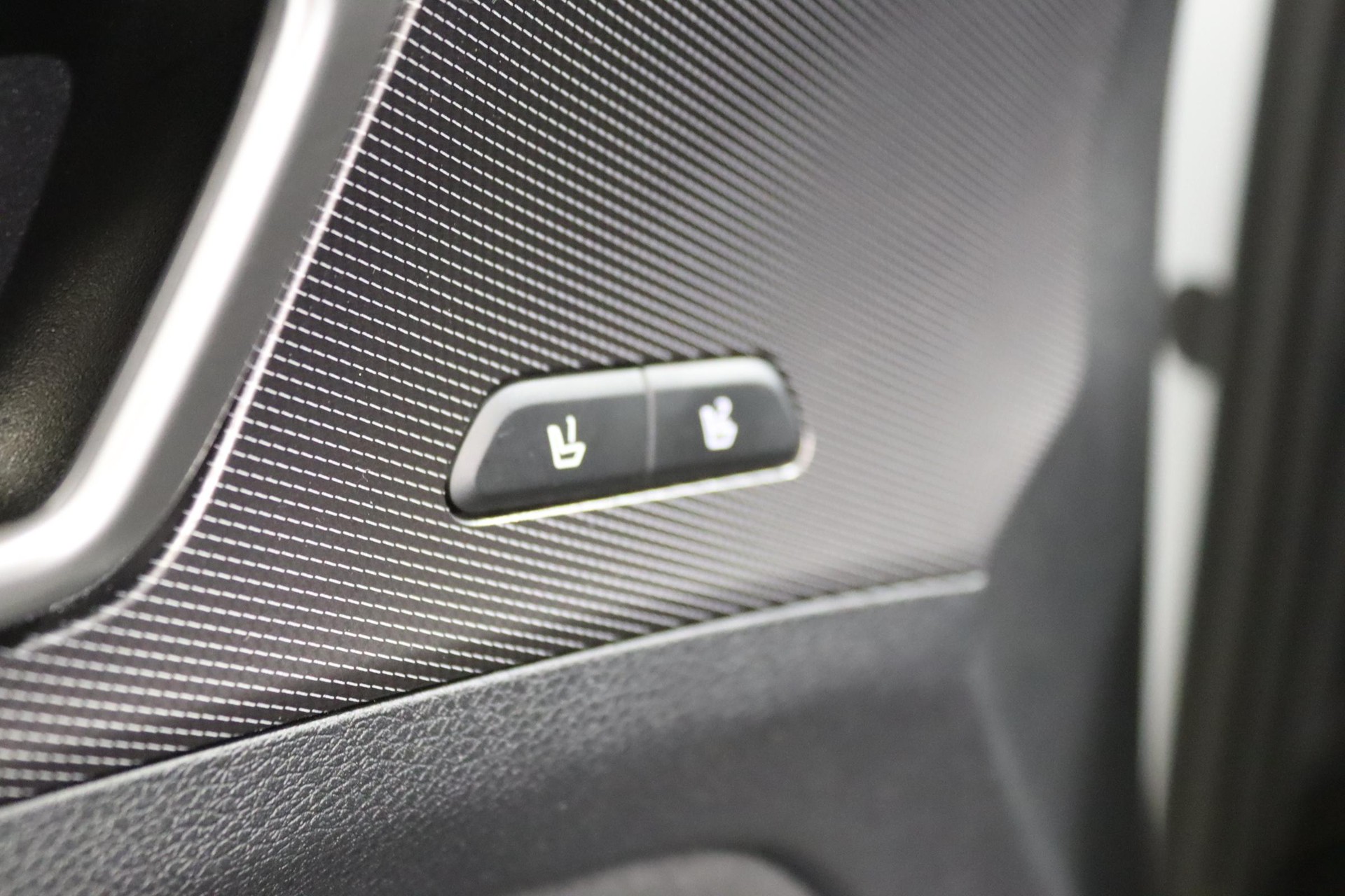 KIA Sportage 1.6 T-GDi PHEV GT-Line-image-9