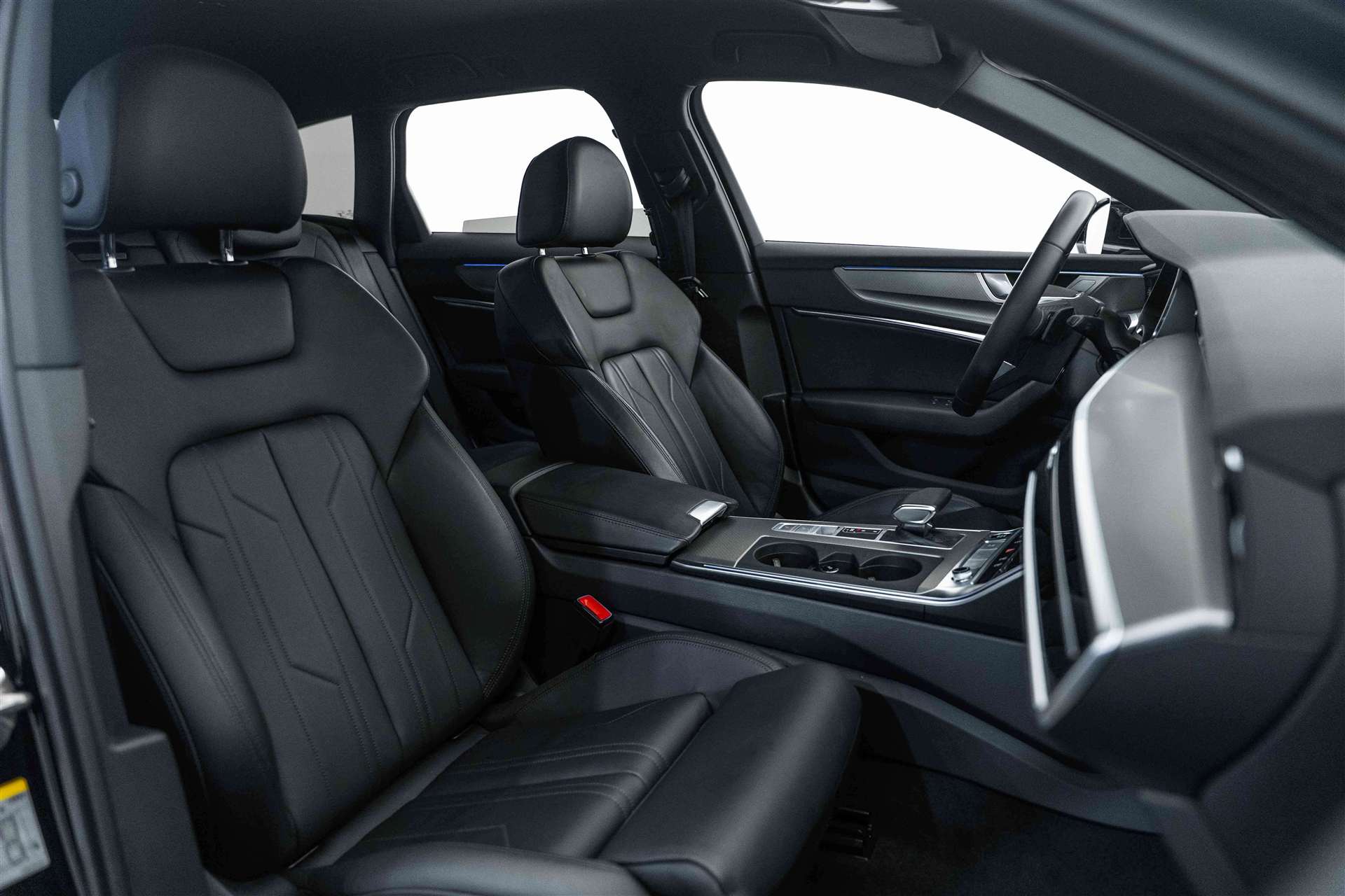 AUDI A6 Avant 45 TFSI Sport S-tronic-image-11