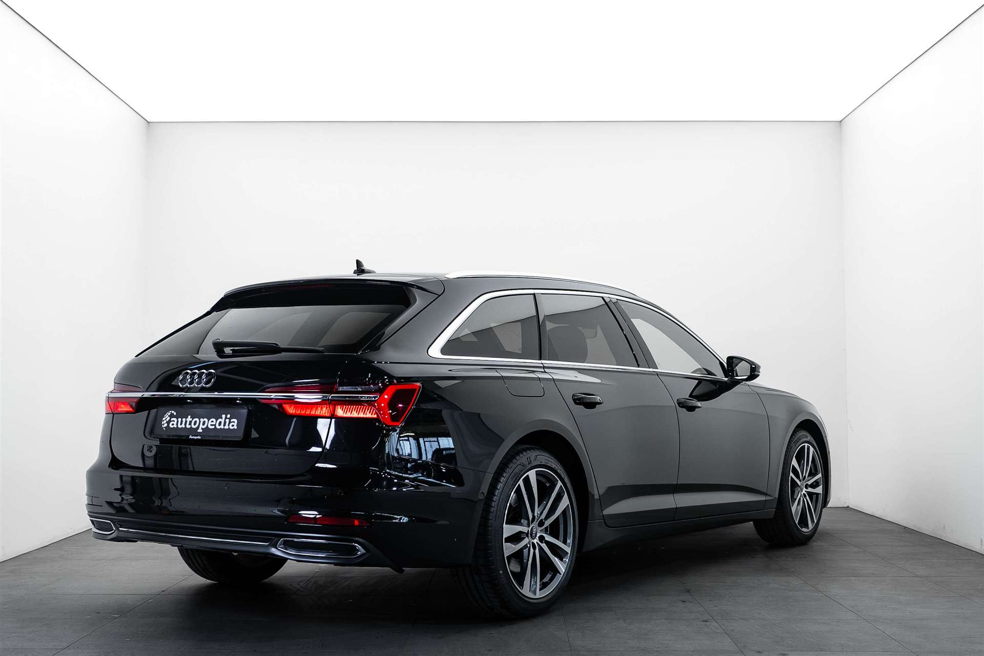 AUDI A6 Avant 45 TFSI Sport S-tronic-showroom-element-2