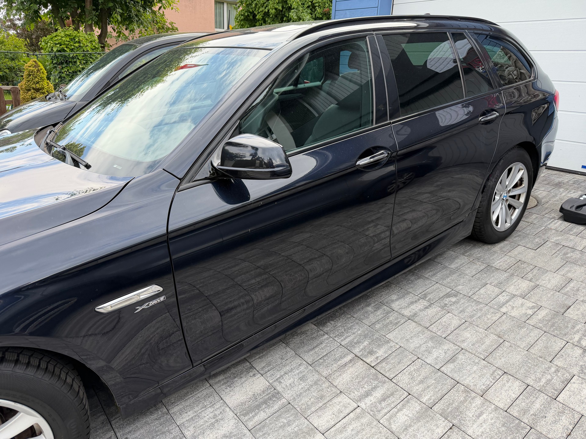 BMW 530d xDrive-image-8
