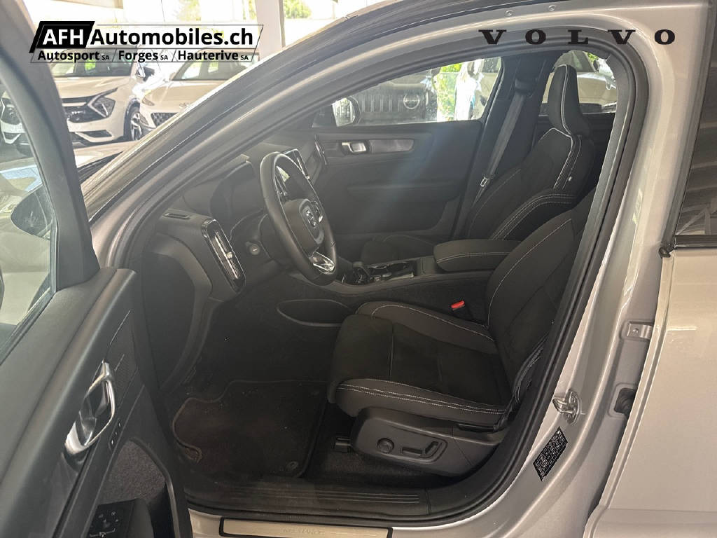 VOLVO C40 P8 Twin Recharge AWD-image-10